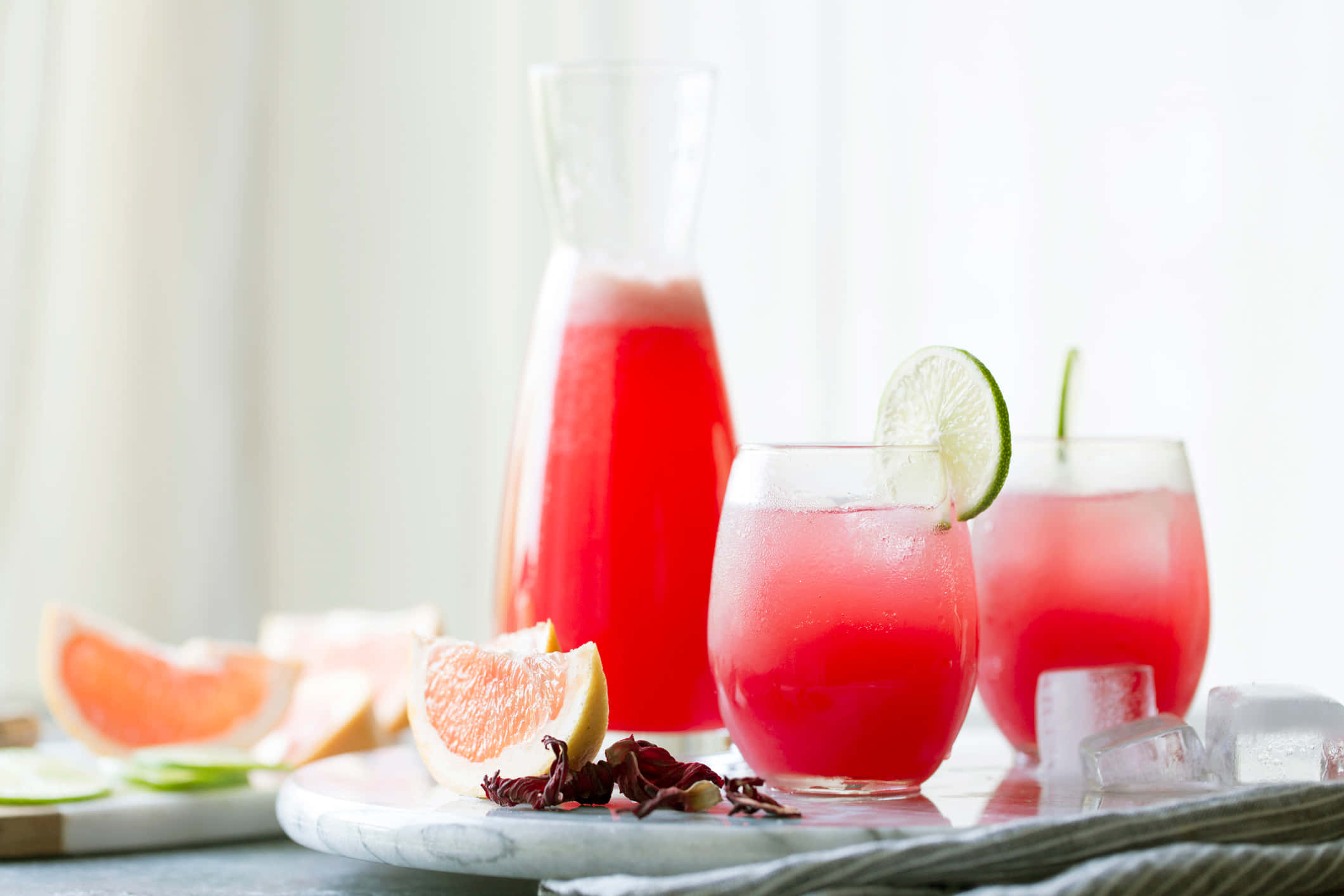 pink hibiscus drink, lime garnish, ice cubes, Full HD Desktop Wallpaper