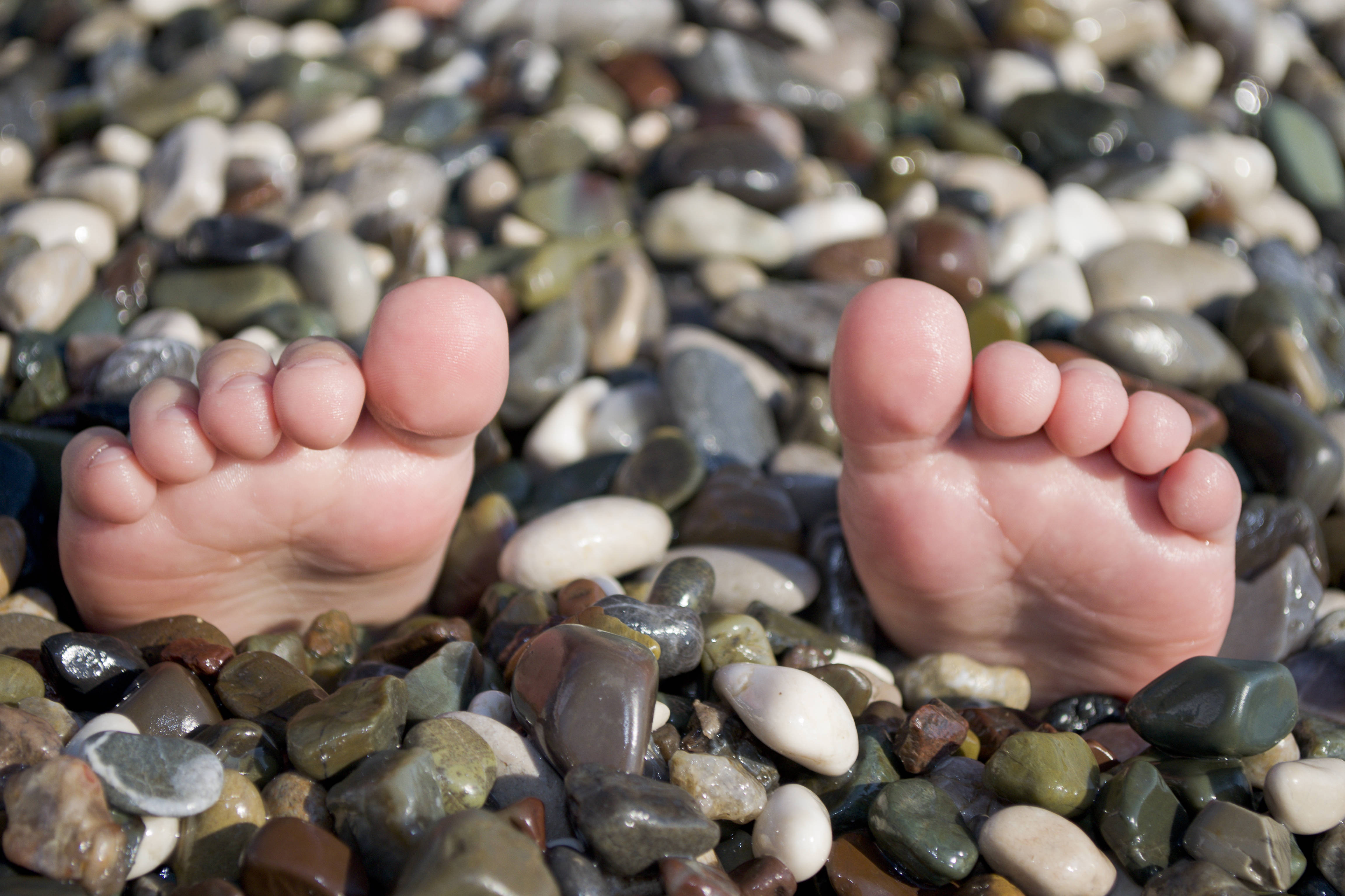 Summer Vacation, sunlit river stones, tiny baby feet, 4K Desktop Wallpaper