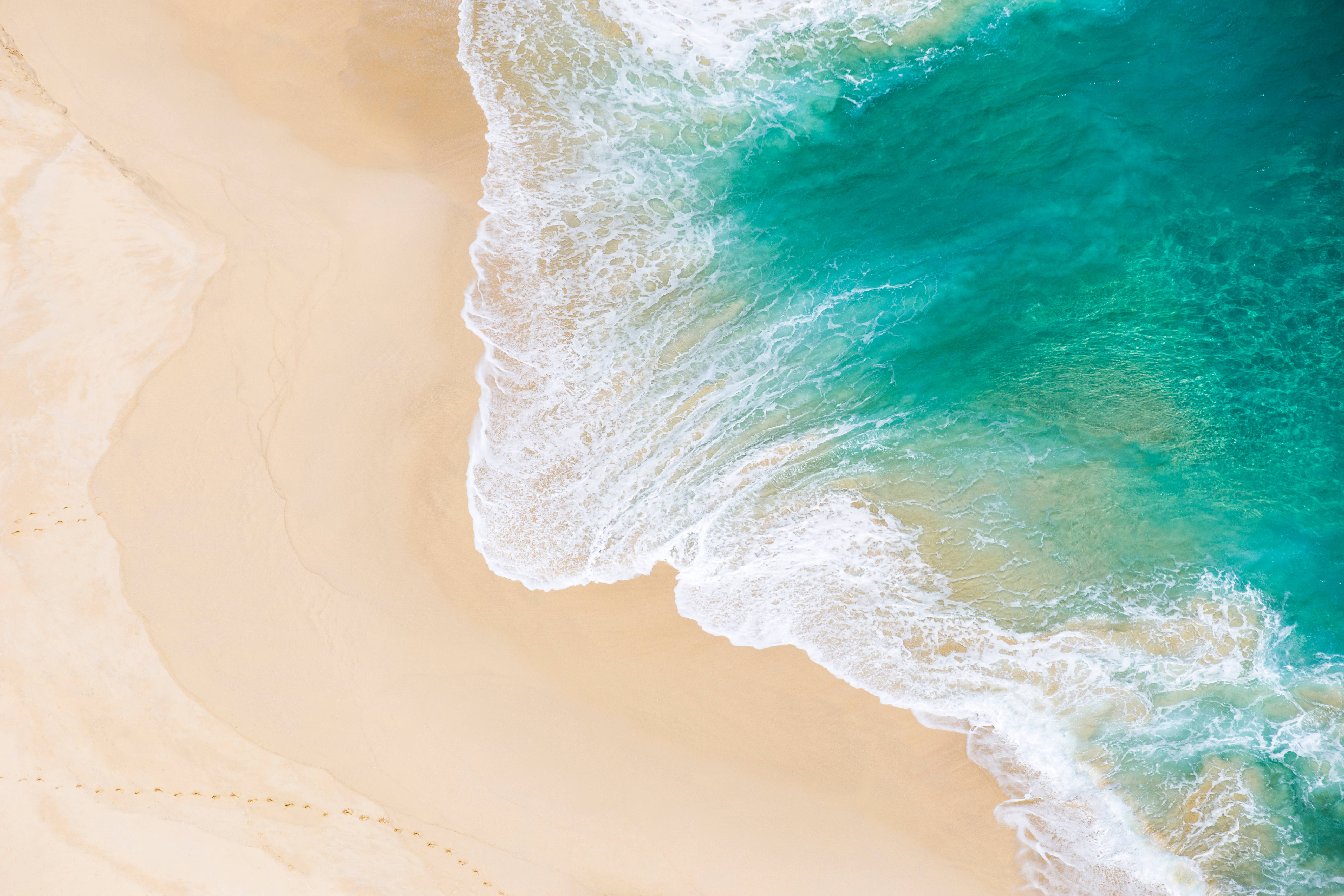 turquoise waves, golden sand, aerial view, 5K Desktop Wallpaper