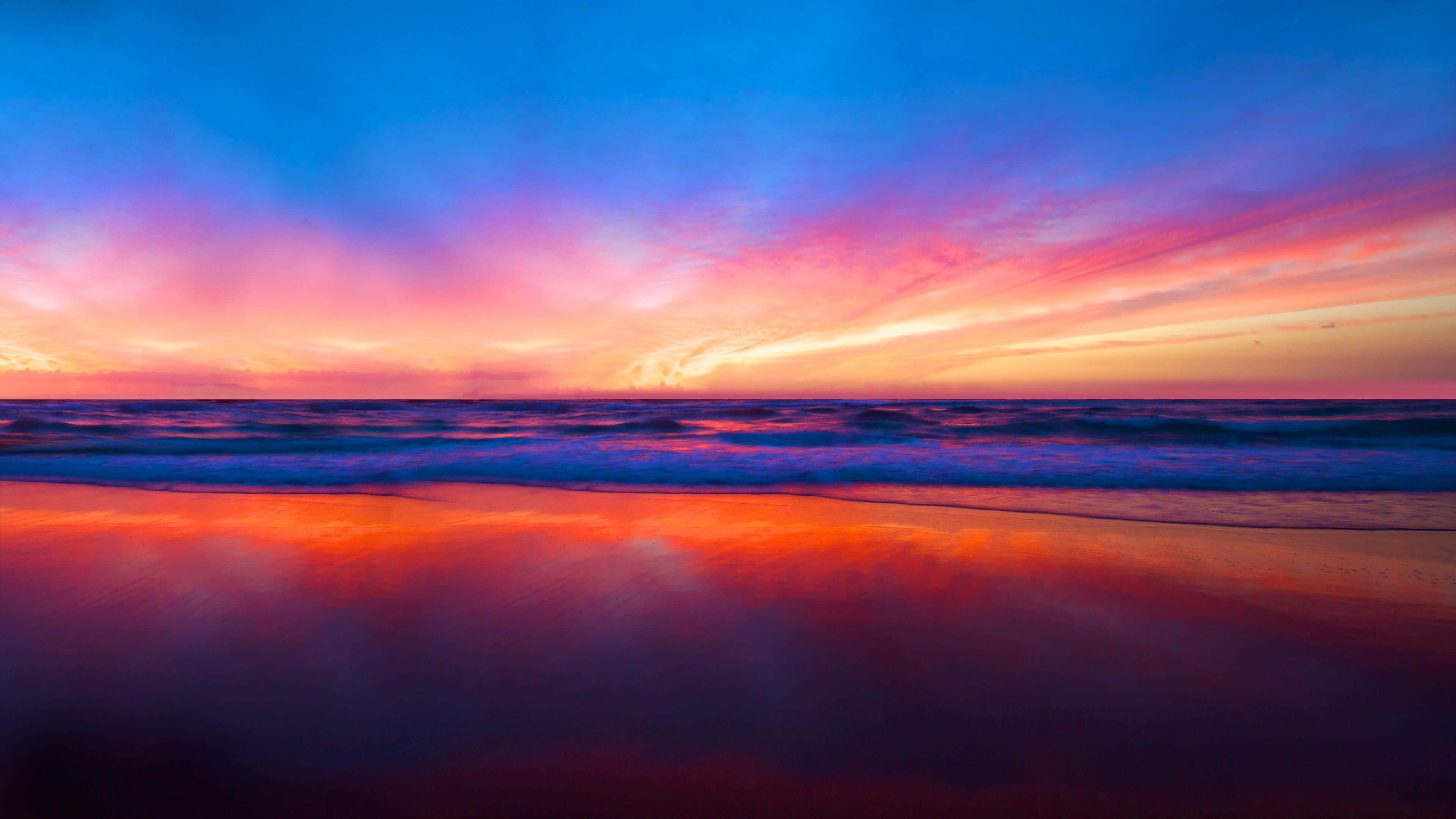 colorful sunset, ocean, wet sand, 4K Desktop Wallpaper