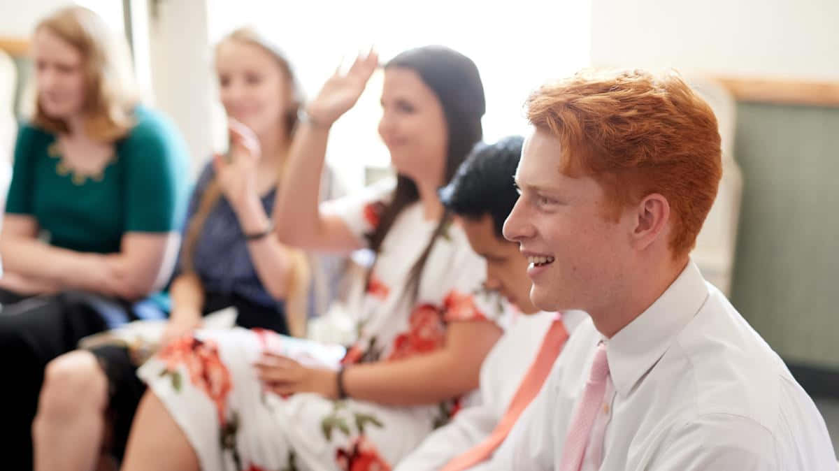 Sunday School, red hair, white shirt, SD Desktop Wallpaper