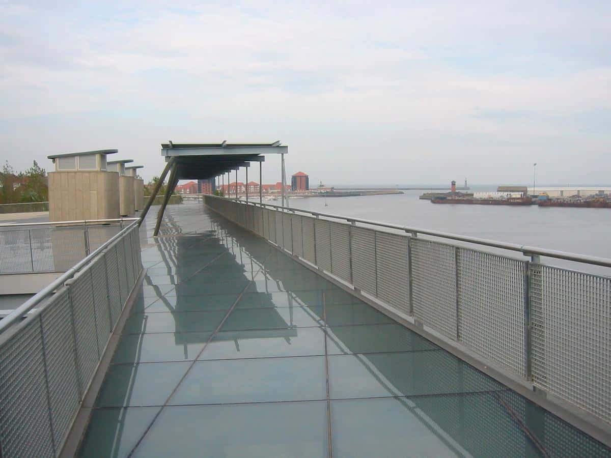 Sunderland, United Kingdom, glass walkway, SD Desktop Wallpaper