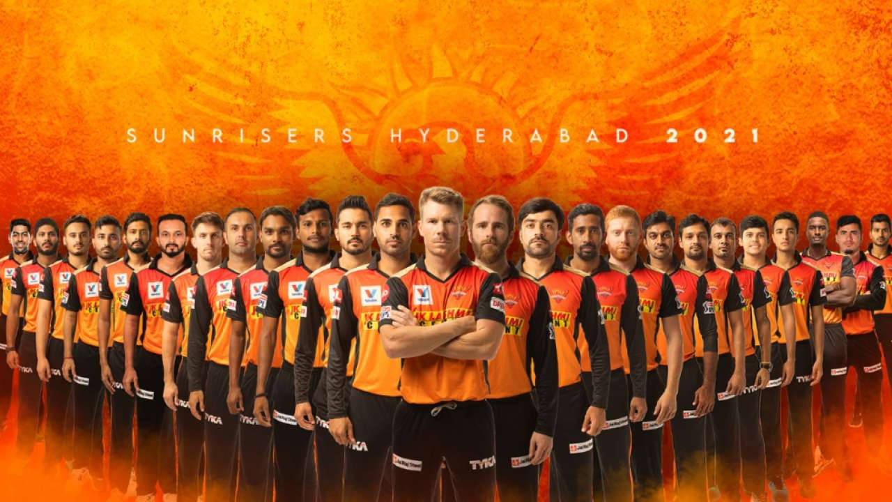 Sunrisers Hyderabad, orange and black jerseys, fiery orange sun backdrop, HD Desktop Wallpaper