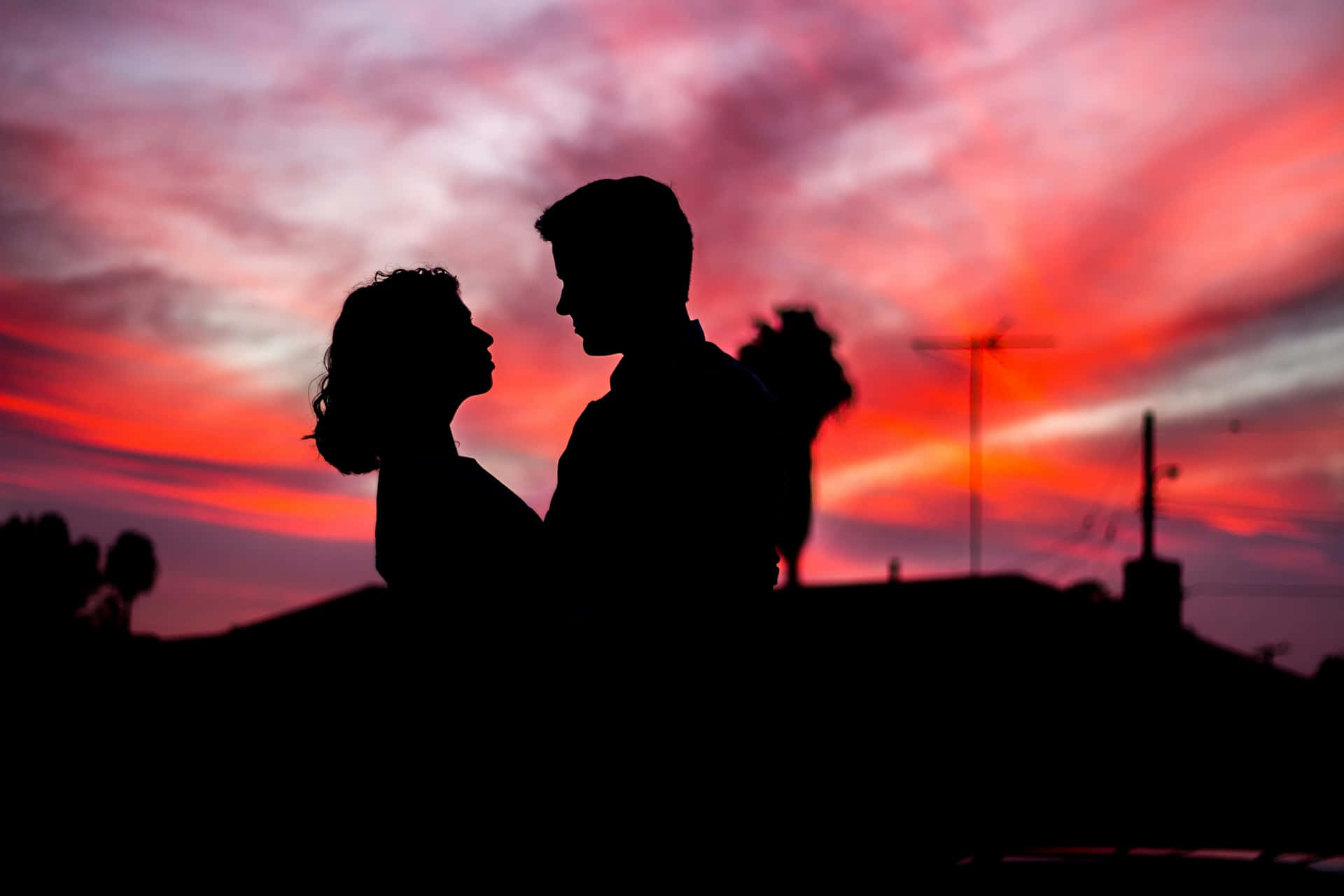 Romantic Silhouette Couple, sunset, fiery sunset sky, Full HD Desktop Wallpaper
