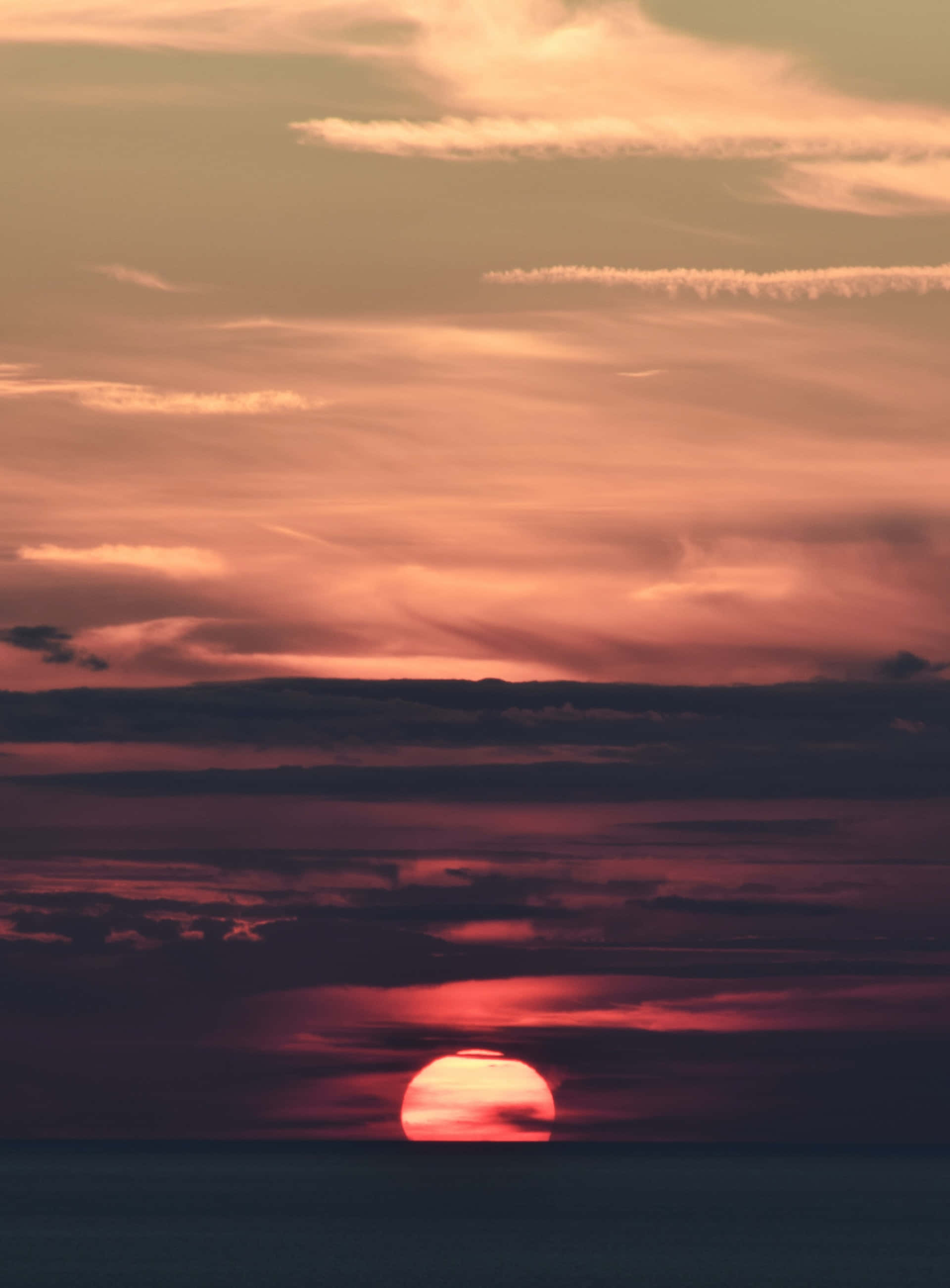Sunset Hues, red sun, horizon, 2K Phone Wallpaper