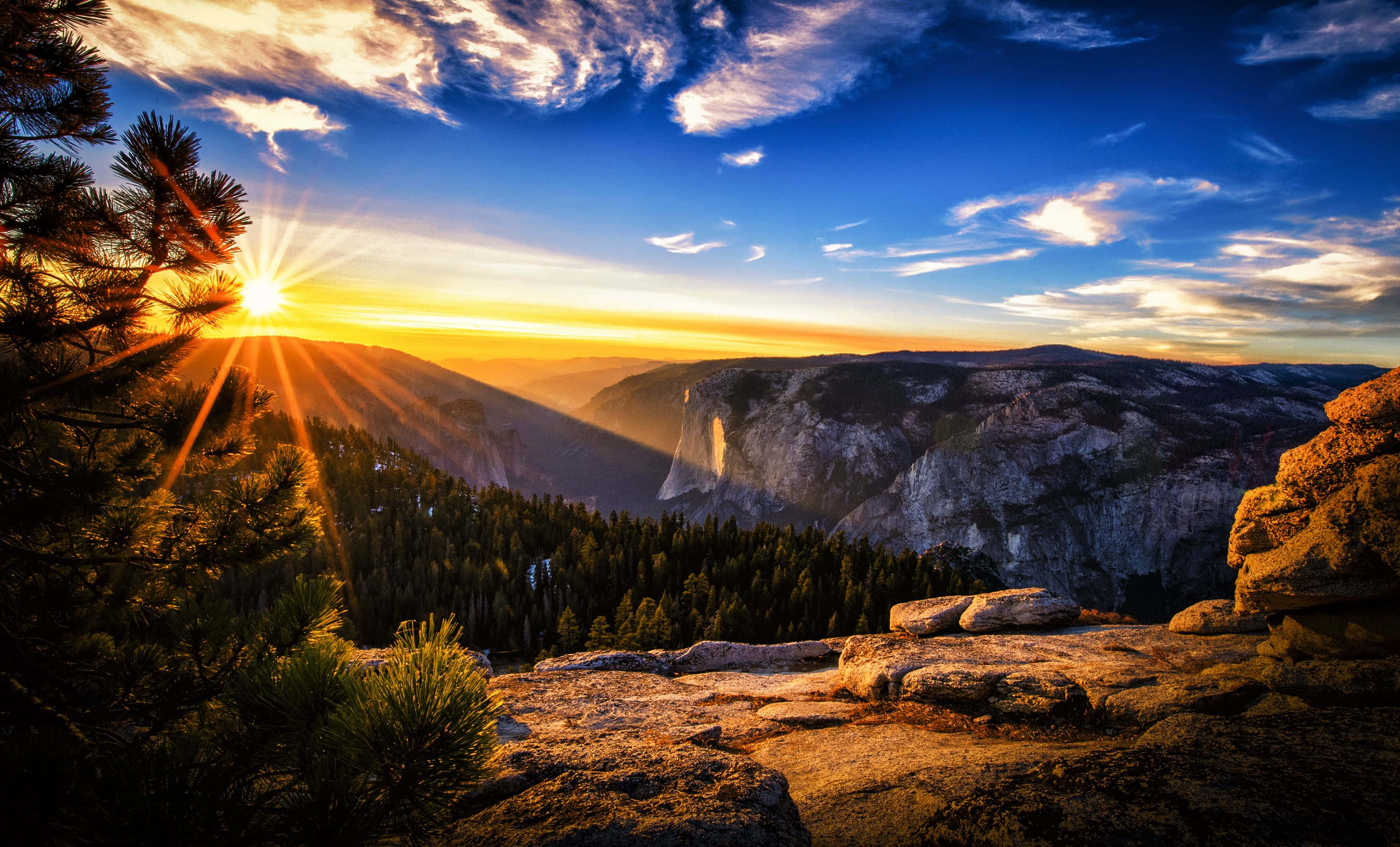 sunset landscape, sunburst, mountain valley, 2K Desktop Wallpaper