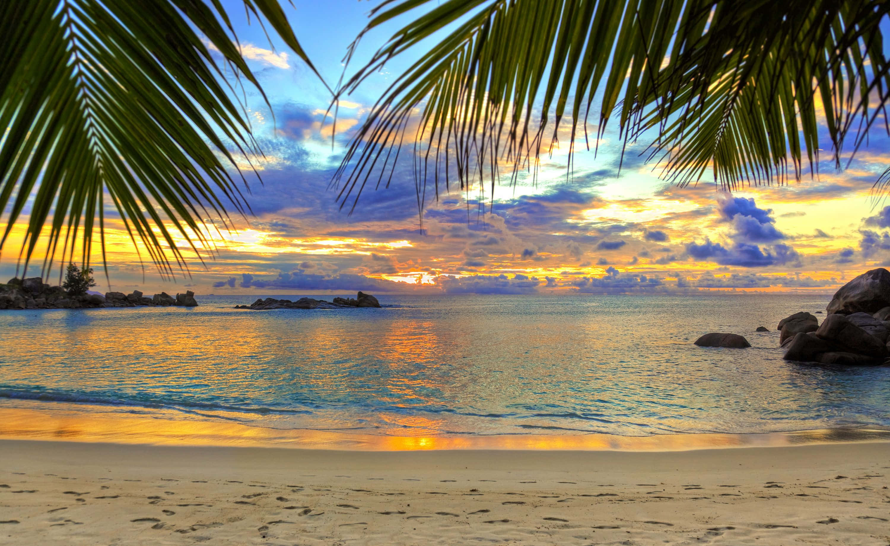 Sunset View, golden sunset, tranquil turquoise waters, 2K Desktop Wallpaper