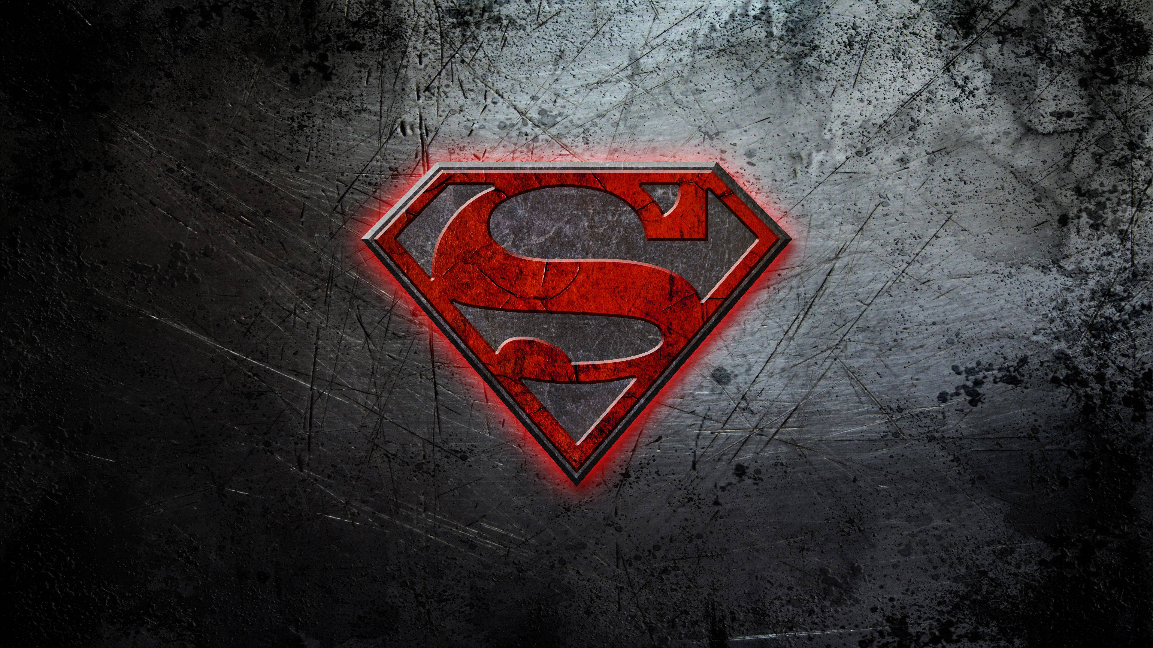 Superman, red Superman logo, distressed texture, 4K Desktop Wallpaper