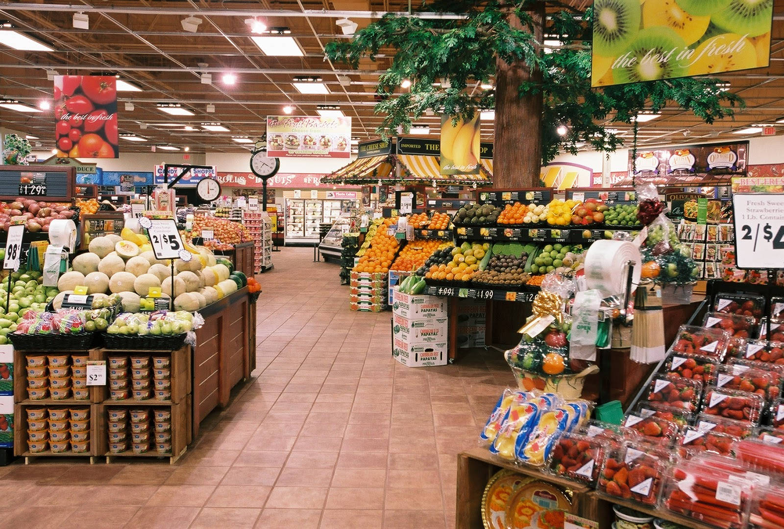 fruit section, supermarket, colorful fresh produce, HD Desktop Wallpaper