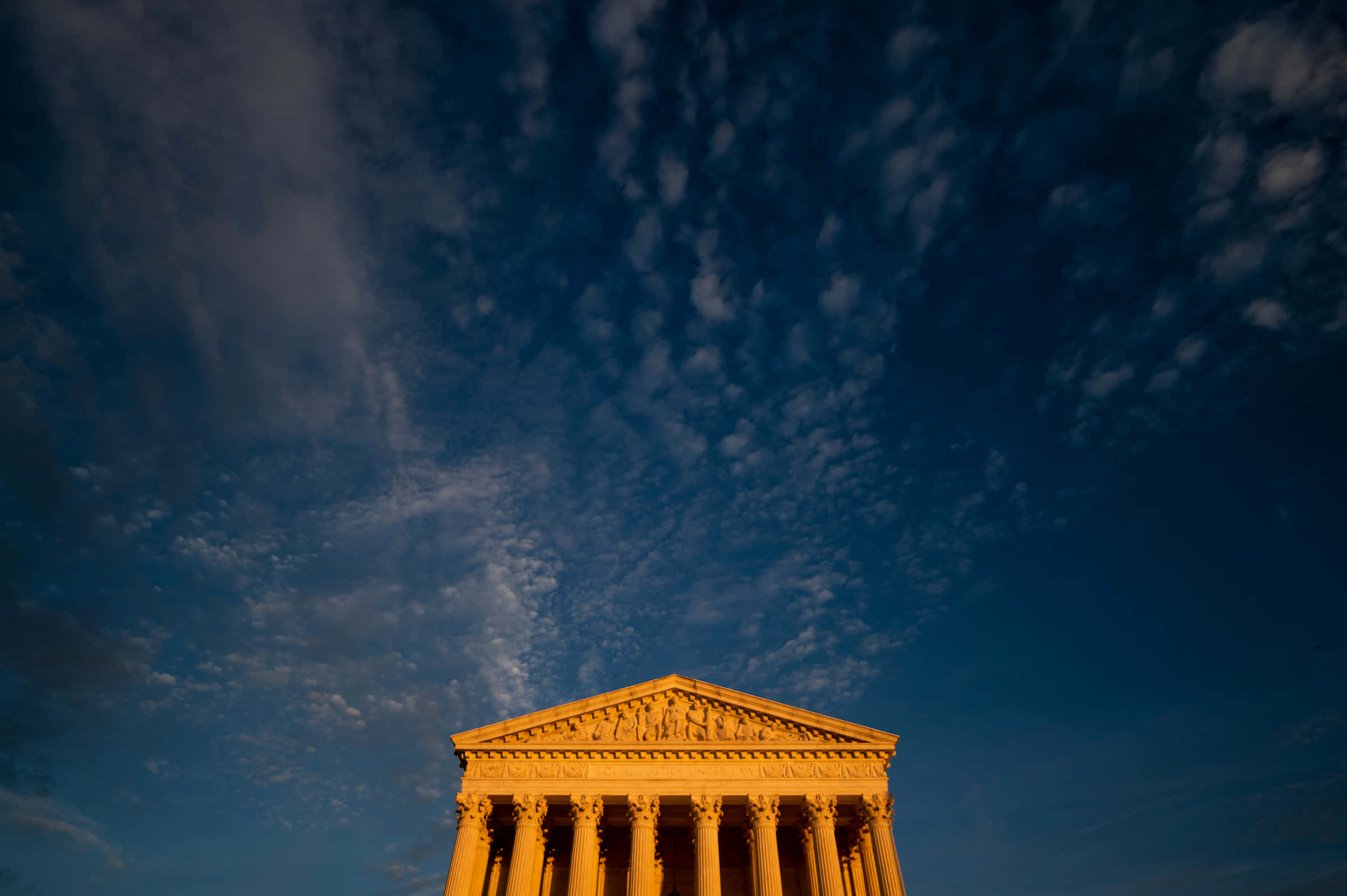 Supreme Court Building, golden hour, golden sunset light, Full HD Desktop Wallpaper