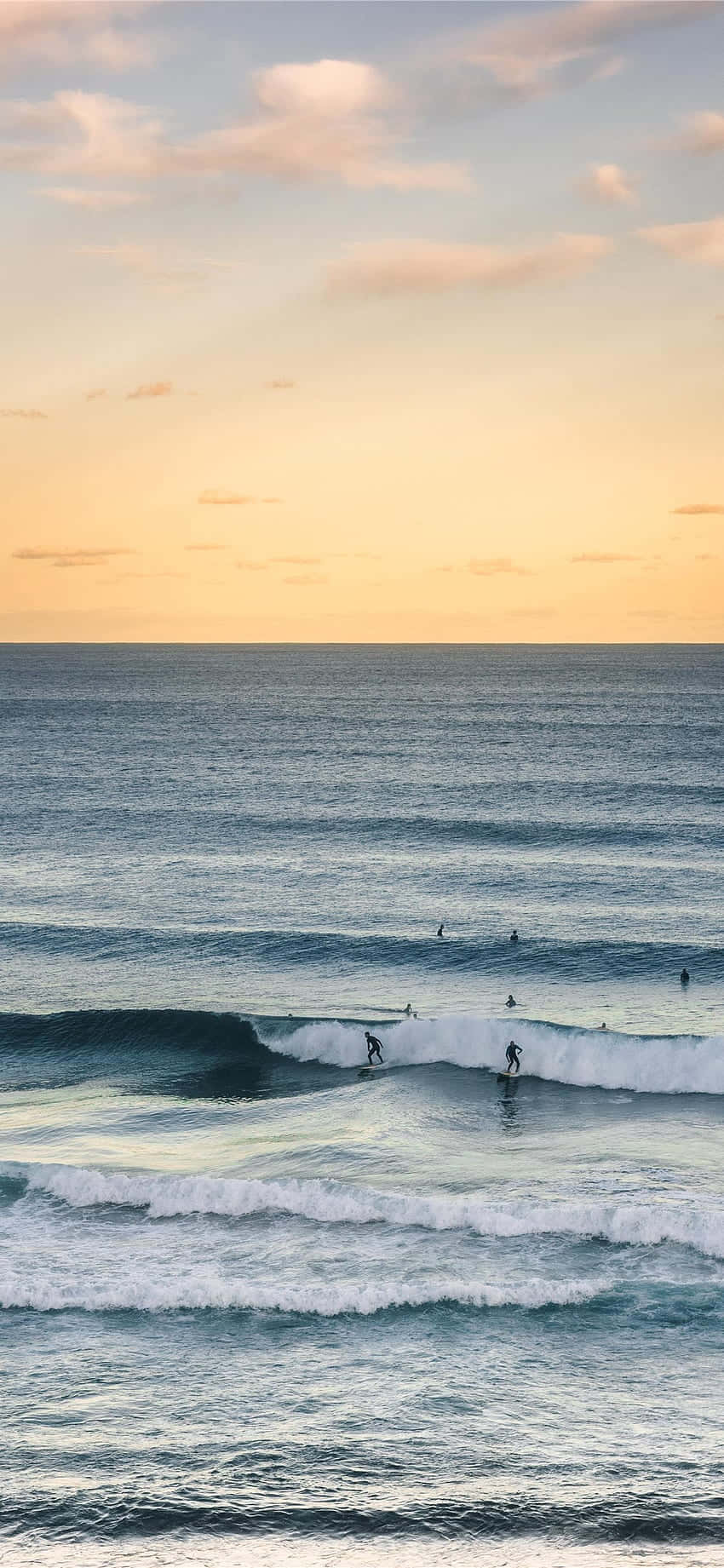 Surfing iPhone, surfer, wave, HD Phone Wallpaper