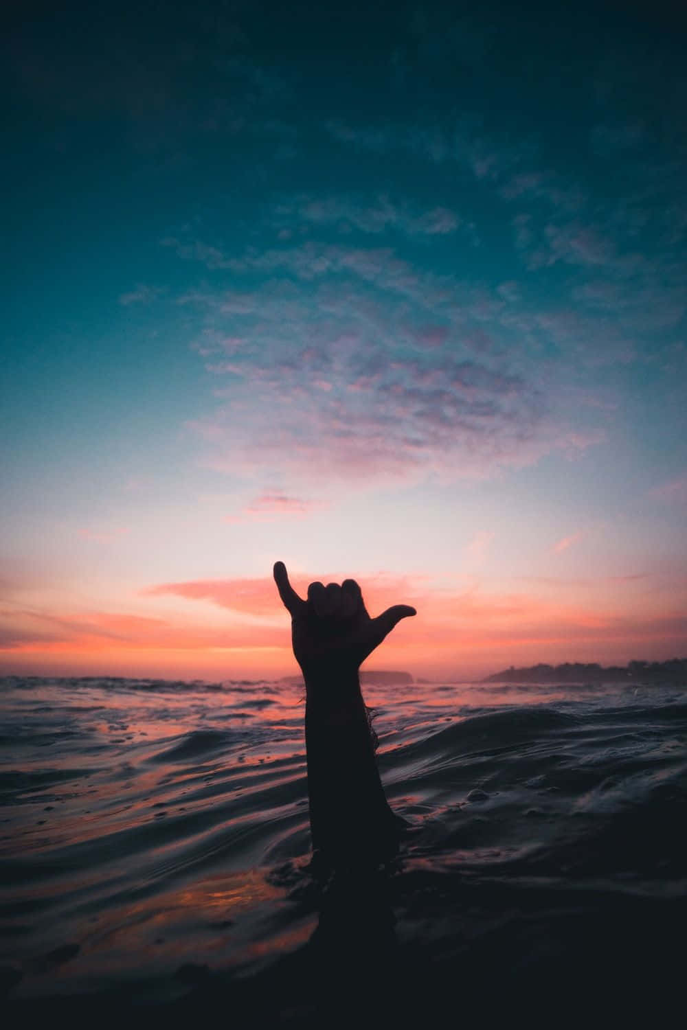 Surfing iPhone, sunset, ocean waves, HD Phone Wallpaper