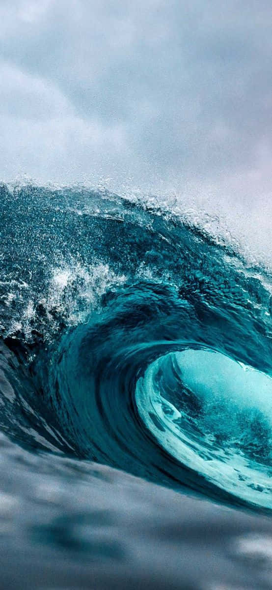 iPhone, turquoise ocean wave, perfect barrel, SD Phone Wallpaper