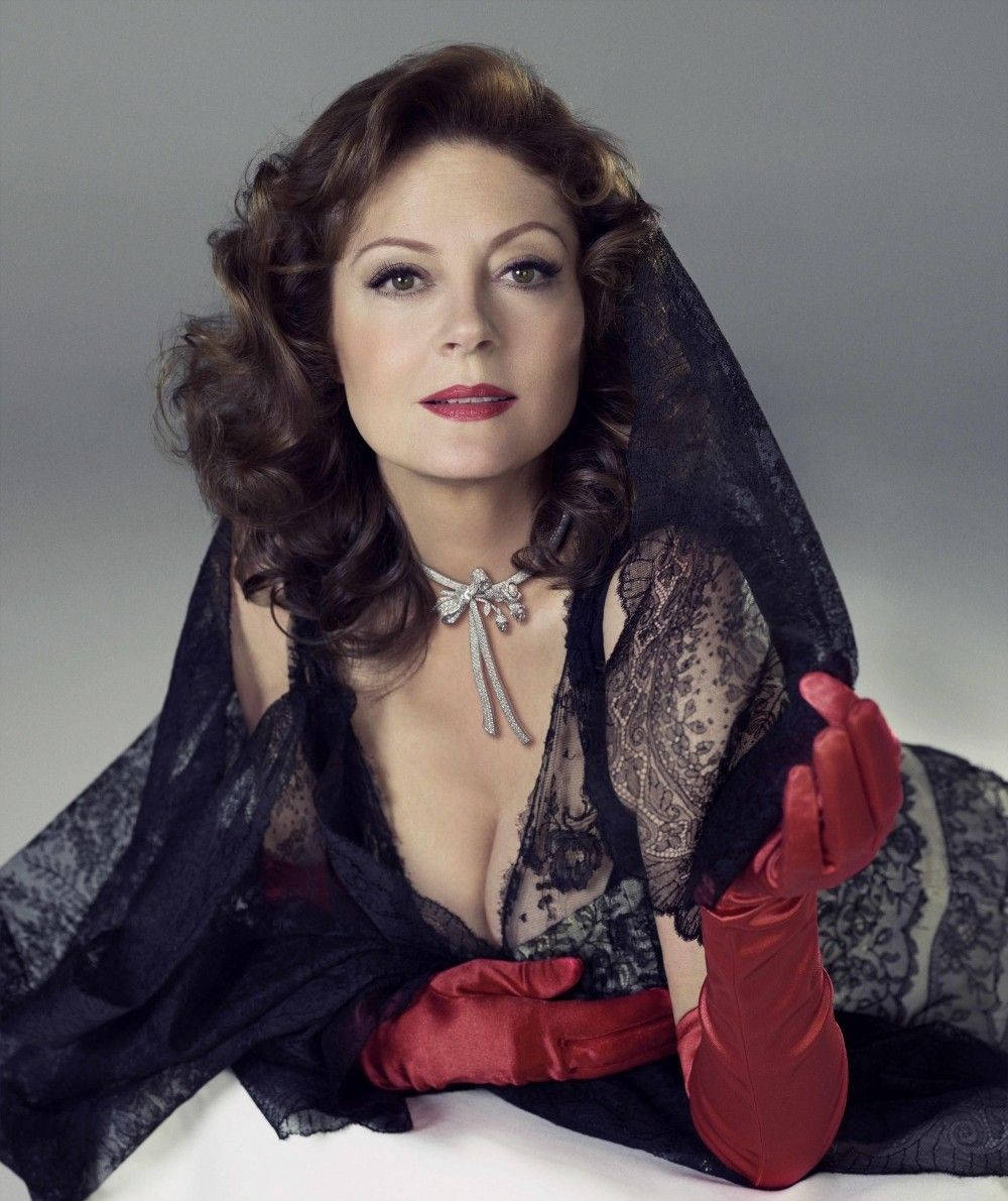 Susan Sarandon, black lace veil, red gloves, SD Phone Wallpaper