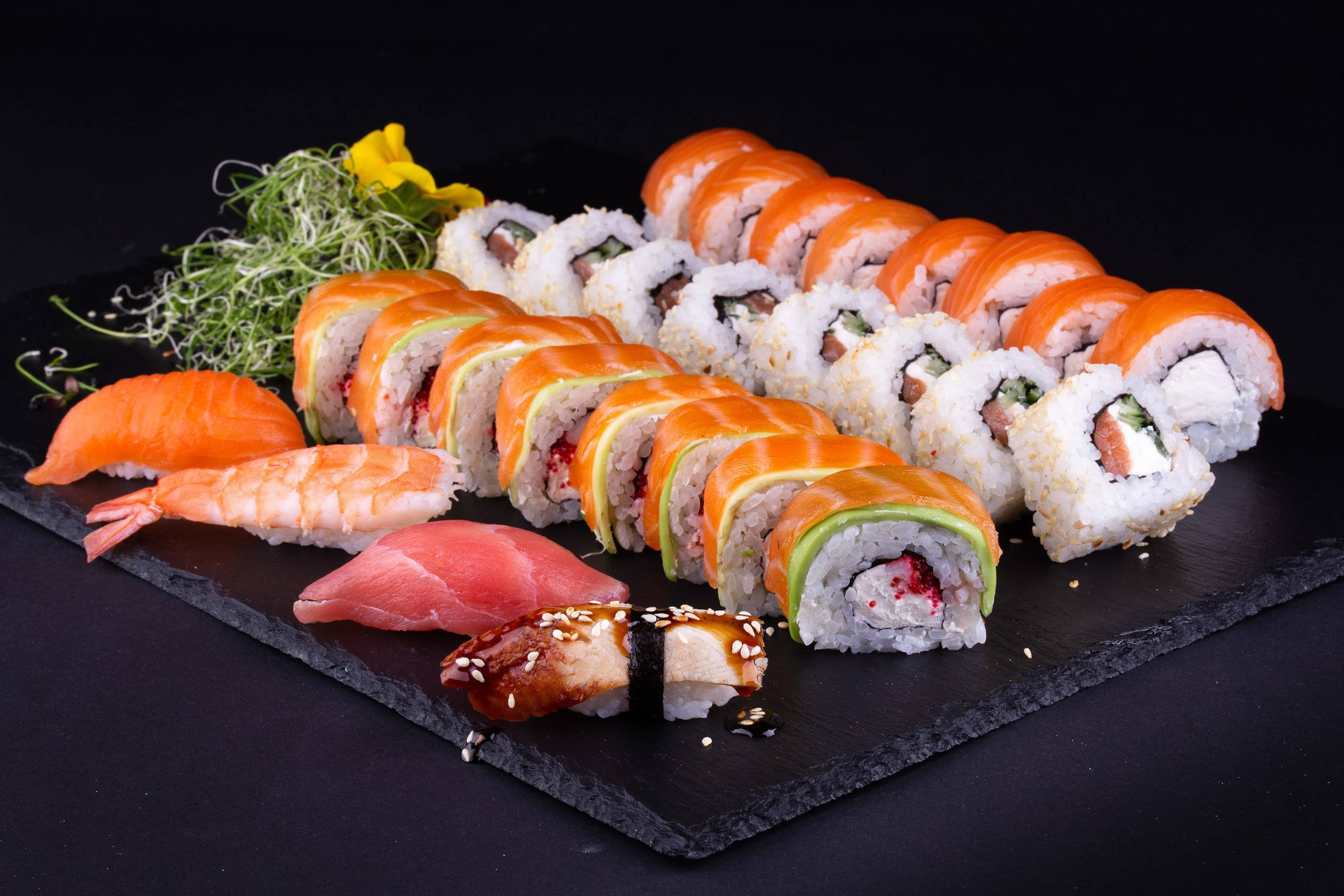 sushi platter, salmon rolls, tuna sashimi, Full HD Desktop Wallpaper