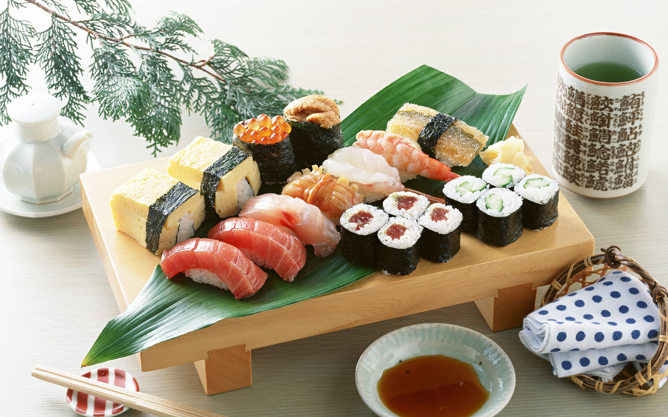 Japanese Sushi Platter, wooden tray, colorful sushi pieces, 2K Desktop Wallpaper