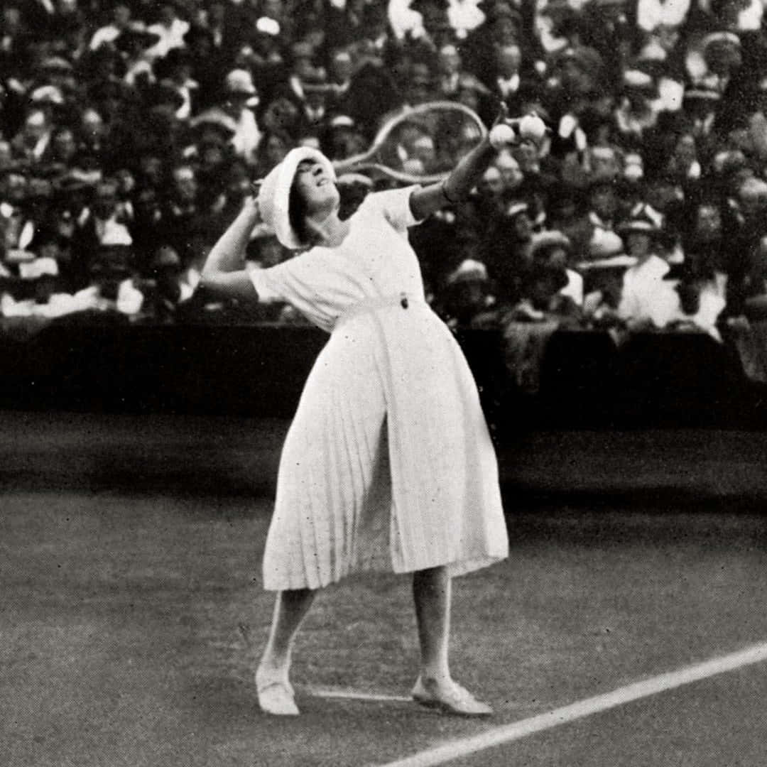 Suzanne Lenglen, grass court, mid-serve, SD Desktop Wallpaper