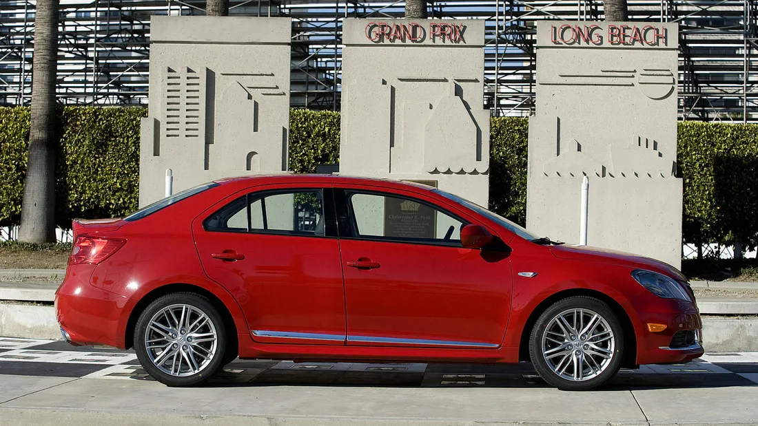 Suzuki Kizashi