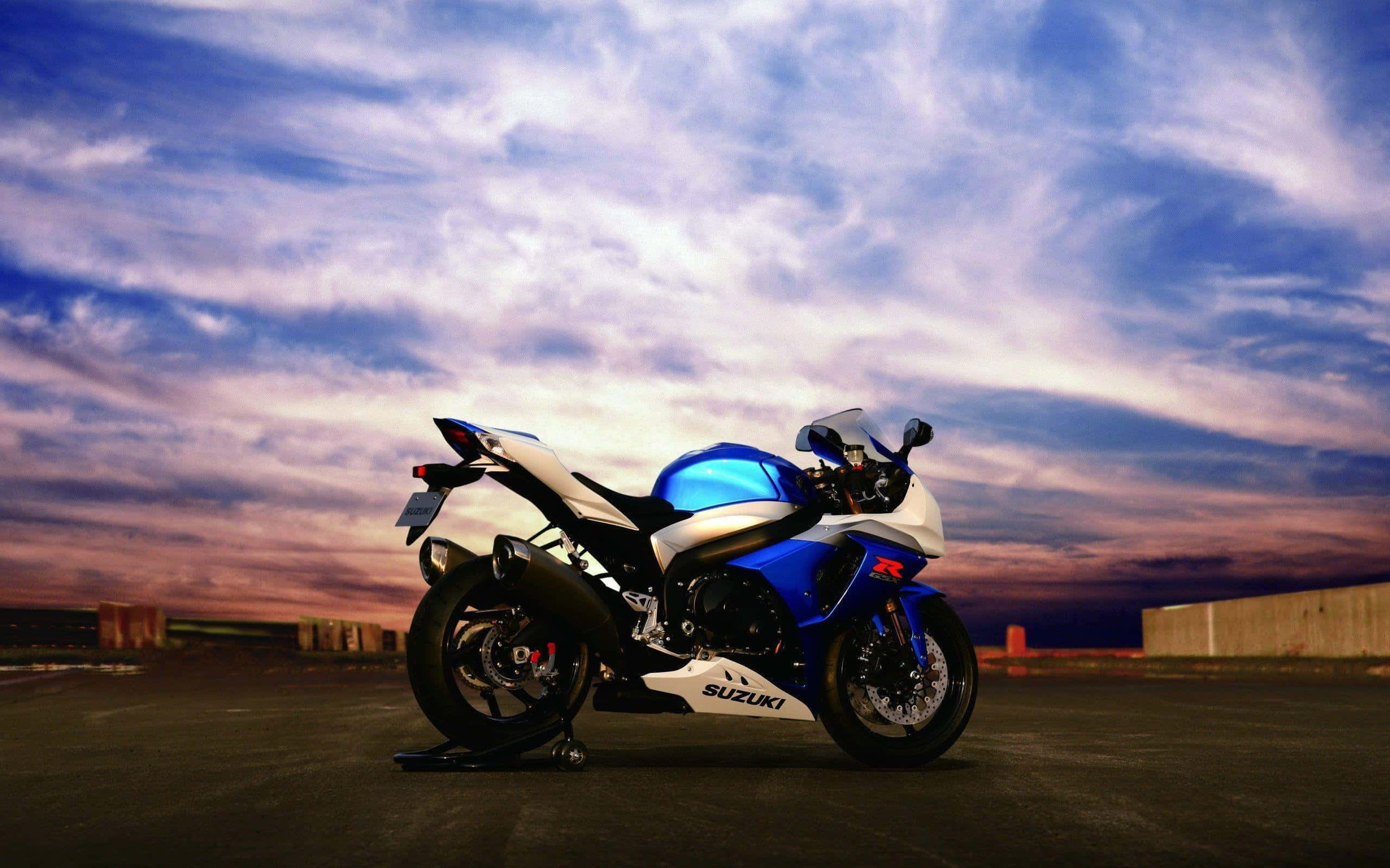 Suzuki Motorcycle, blue and white, sport motorcycle, 2K Desktop Wallpaper