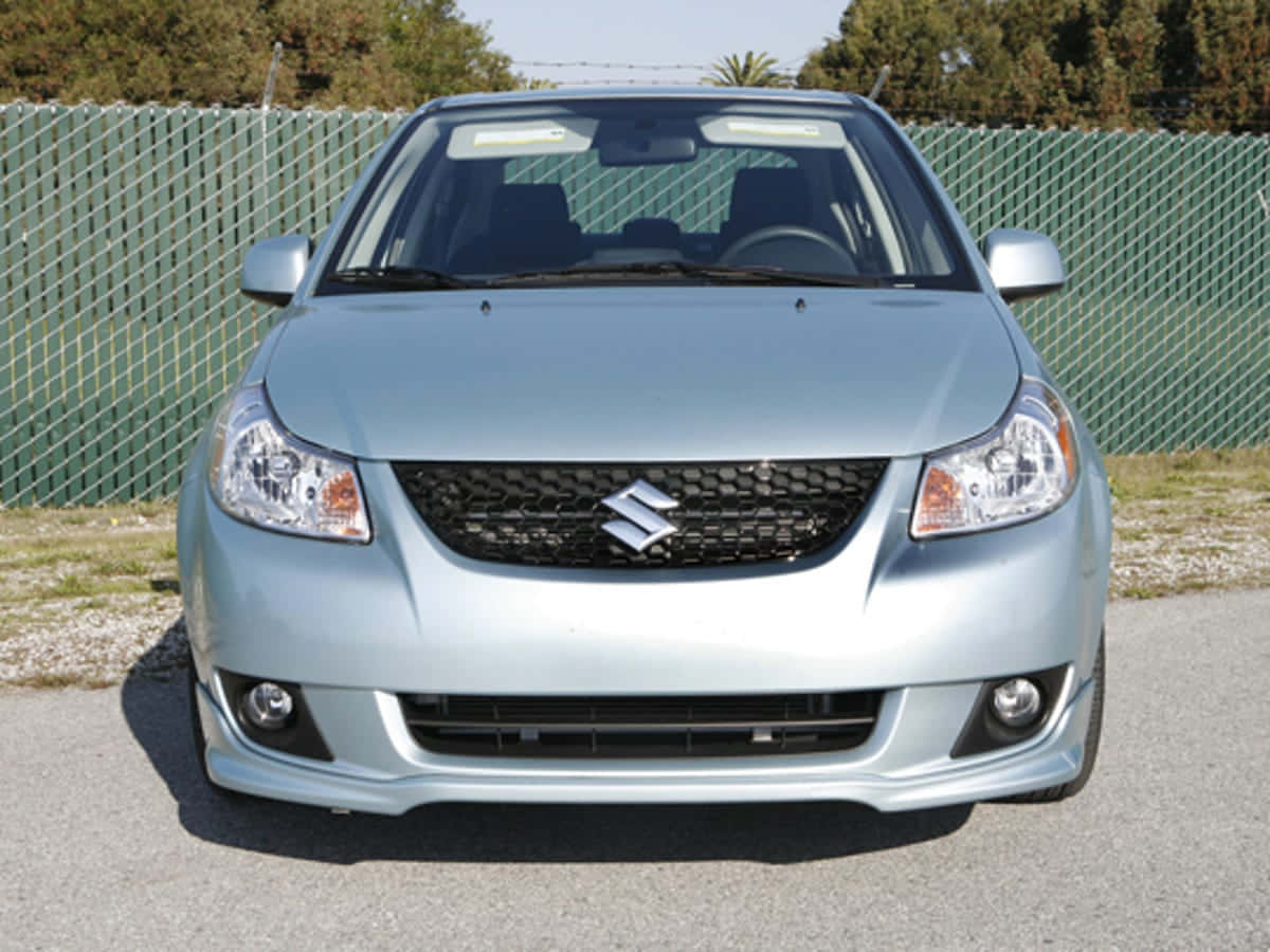 Suzuki Sx4, silver, urban setting, SD Desktop Wallpaper