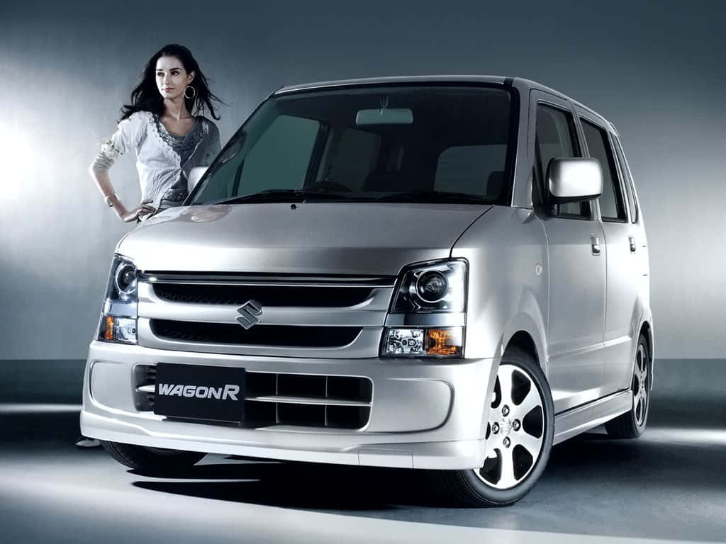 Suzuki Wagon R, sleek silver, studio, SD Desktop Wallpaper