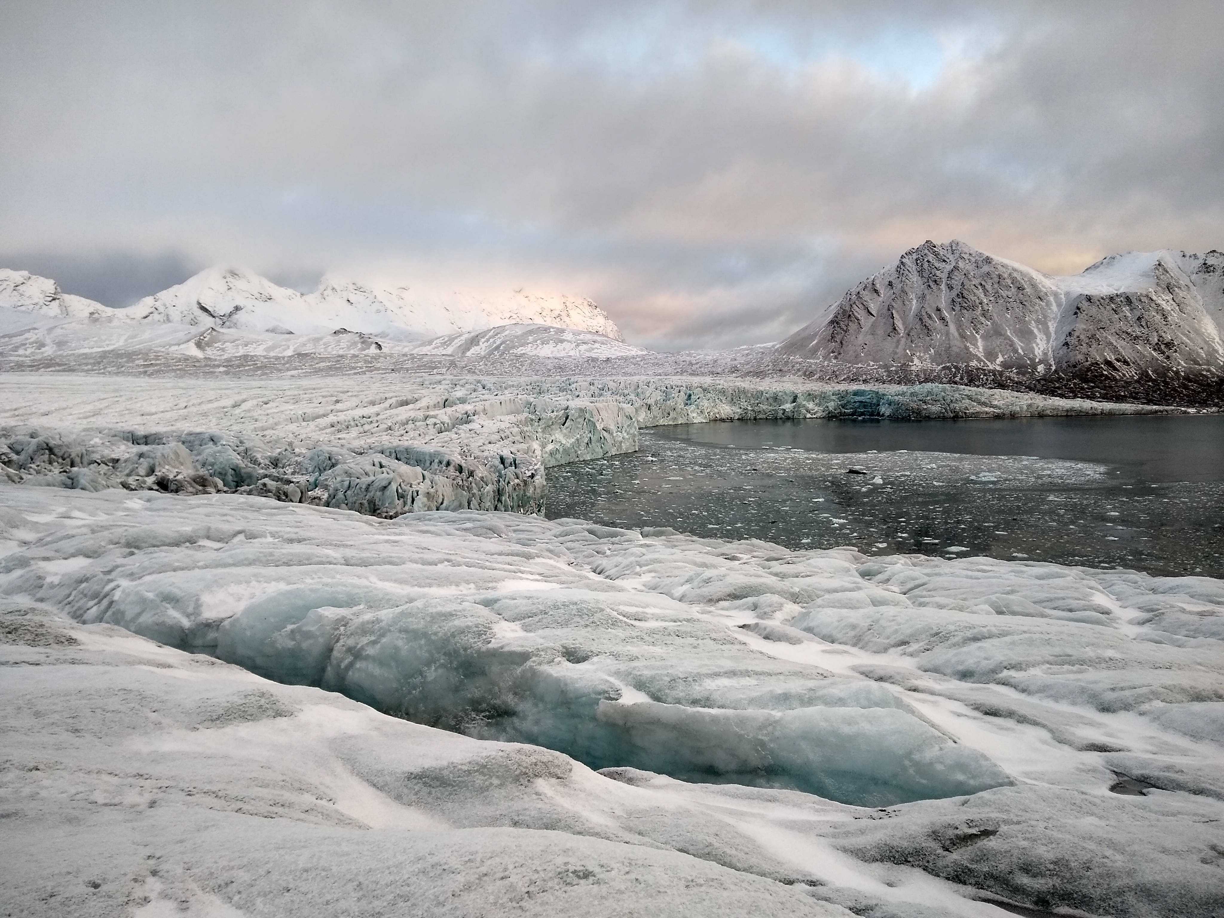 Svalbard, glaciers, jagged ice formations, 4K Desktop Wallpaper