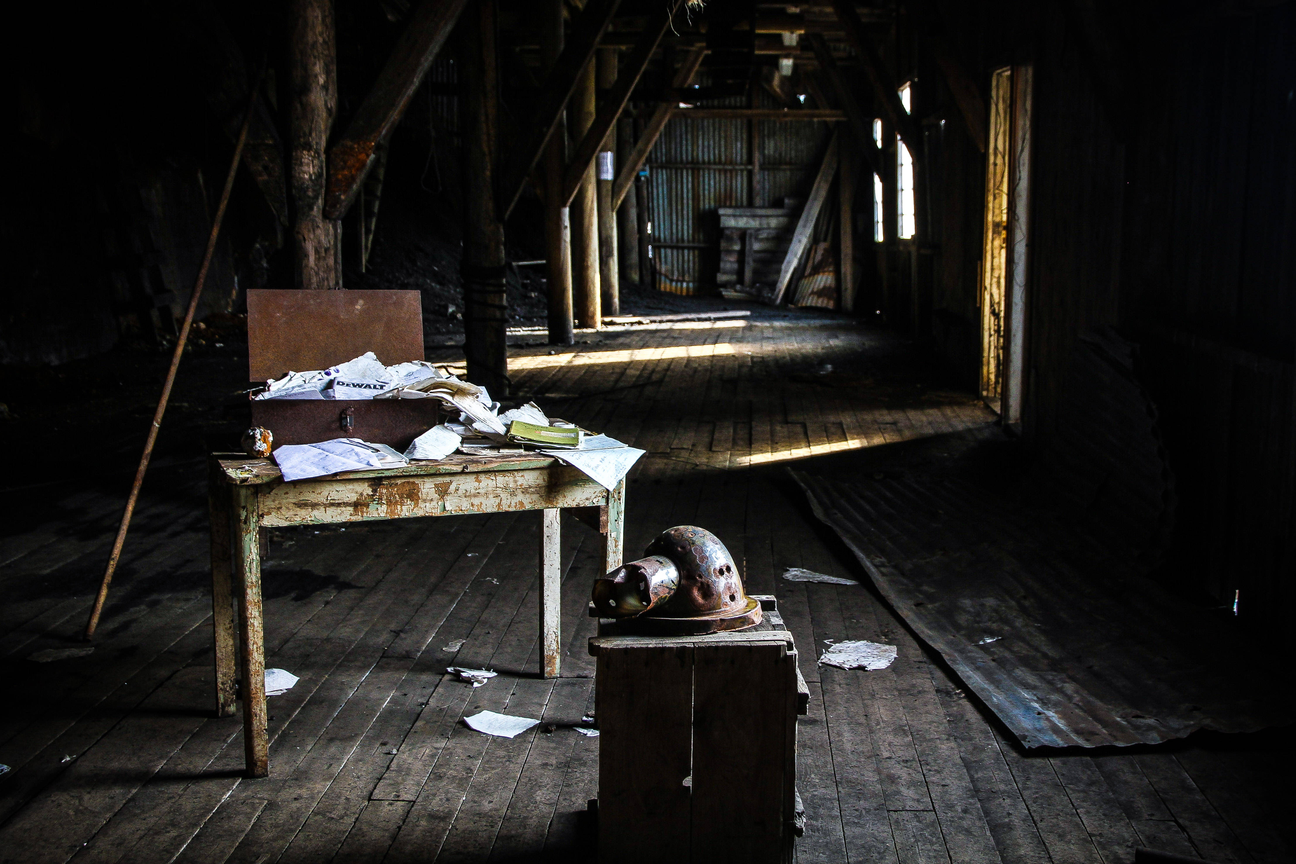 Svalbard, mining room, dusty wooden table, 4K Desktop Wallpaper