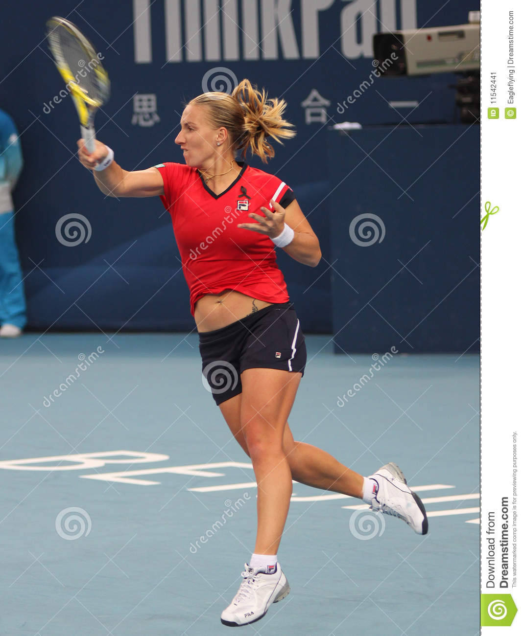 Svetlana Kuznetsova, red shirt, black shorts, HD Phone Wallpaper