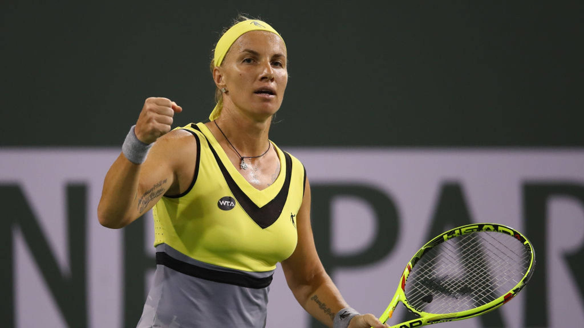 Svetlana Kuznetsova, yellow outfit, neon racket, Full HD Desktop Wallpaper