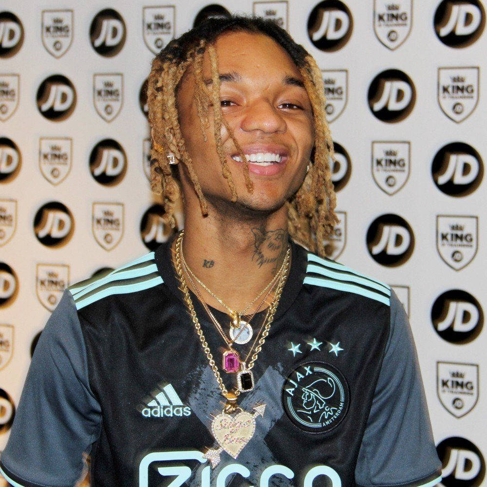 Swae Lee, black Ajax football jersey, gold chains, SD Desktop Wallpaper