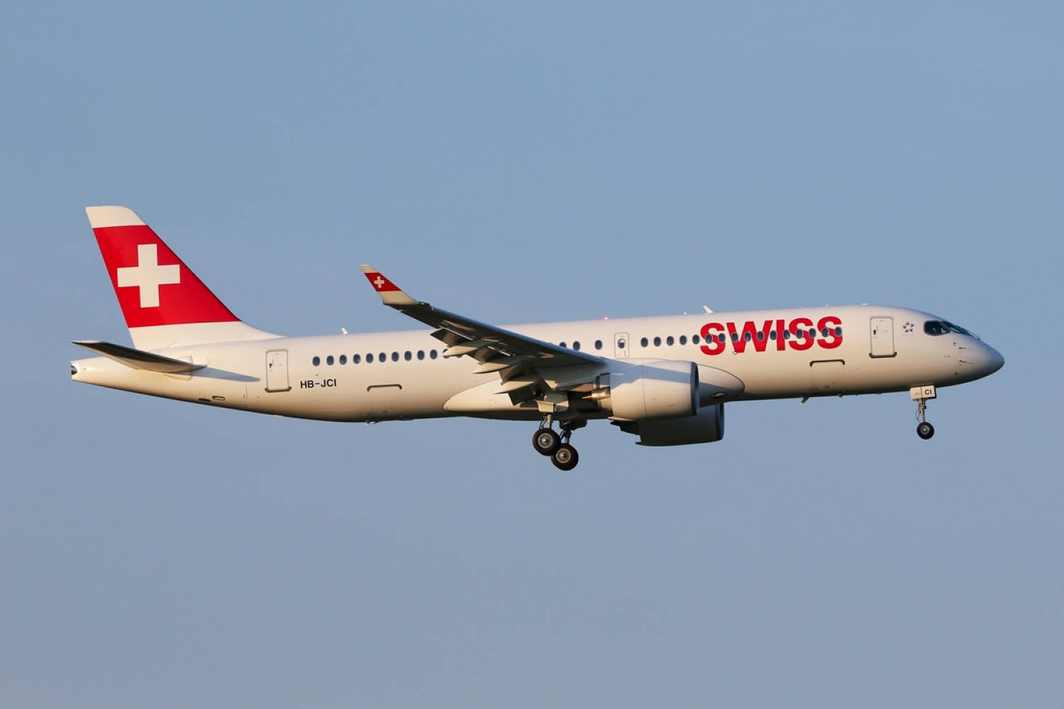 Swiss Airlines, passenger jet, landing gear down, HD Desktop Wallpaper
