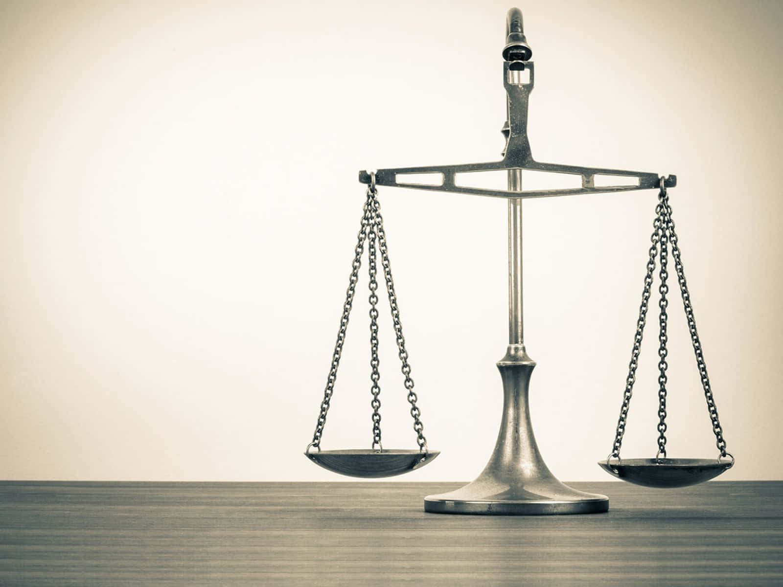 vintage metal justice scale, wooden surface, soft beige background, HD Desktop Wallpaper