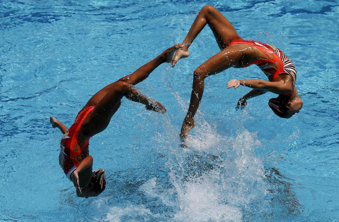 Synchronized Swimming