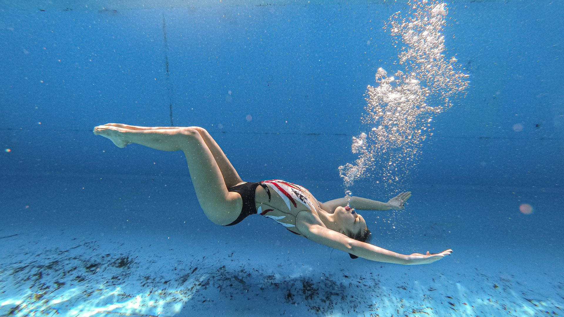 artistic swimmer, pool, bubbles, Full HD Desktop Wallpaper
