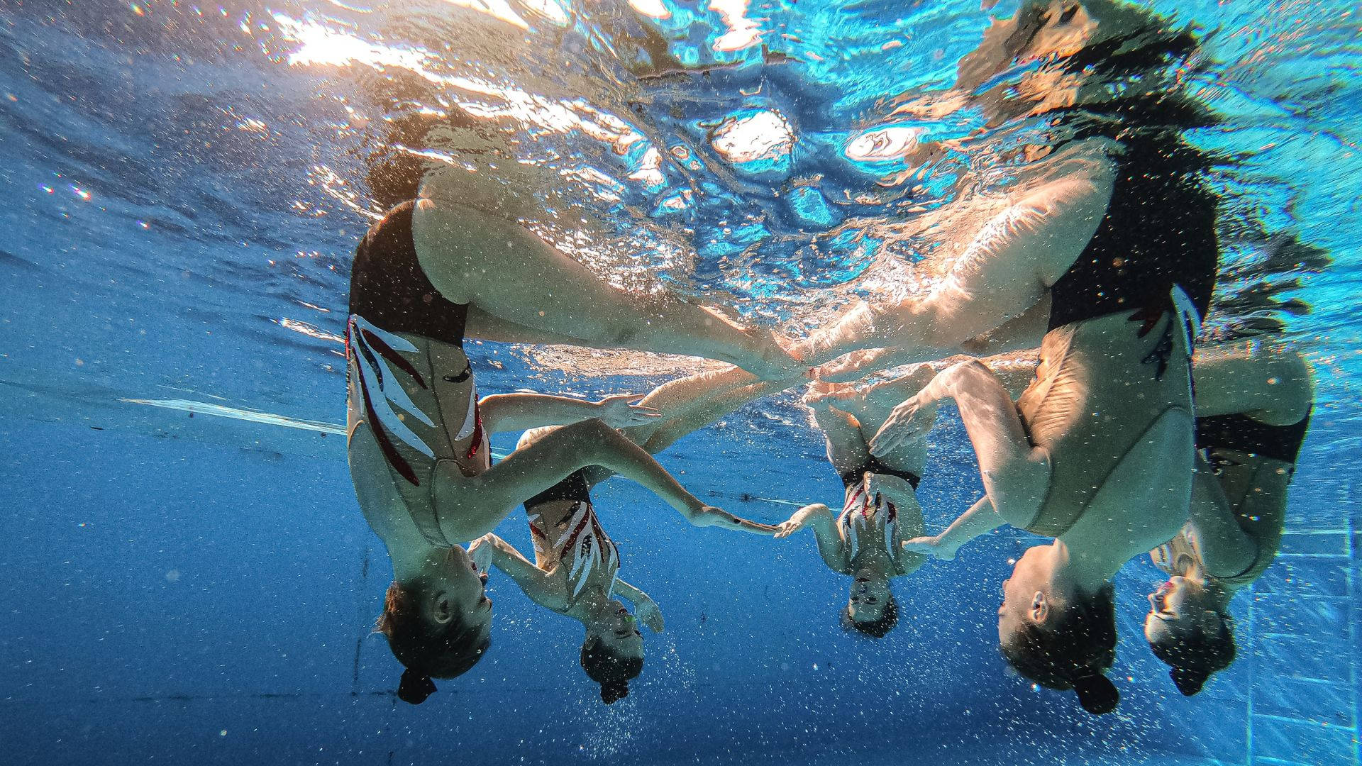 underwater, upside down, artistic swimming, Full HD Desktop Wallpaper