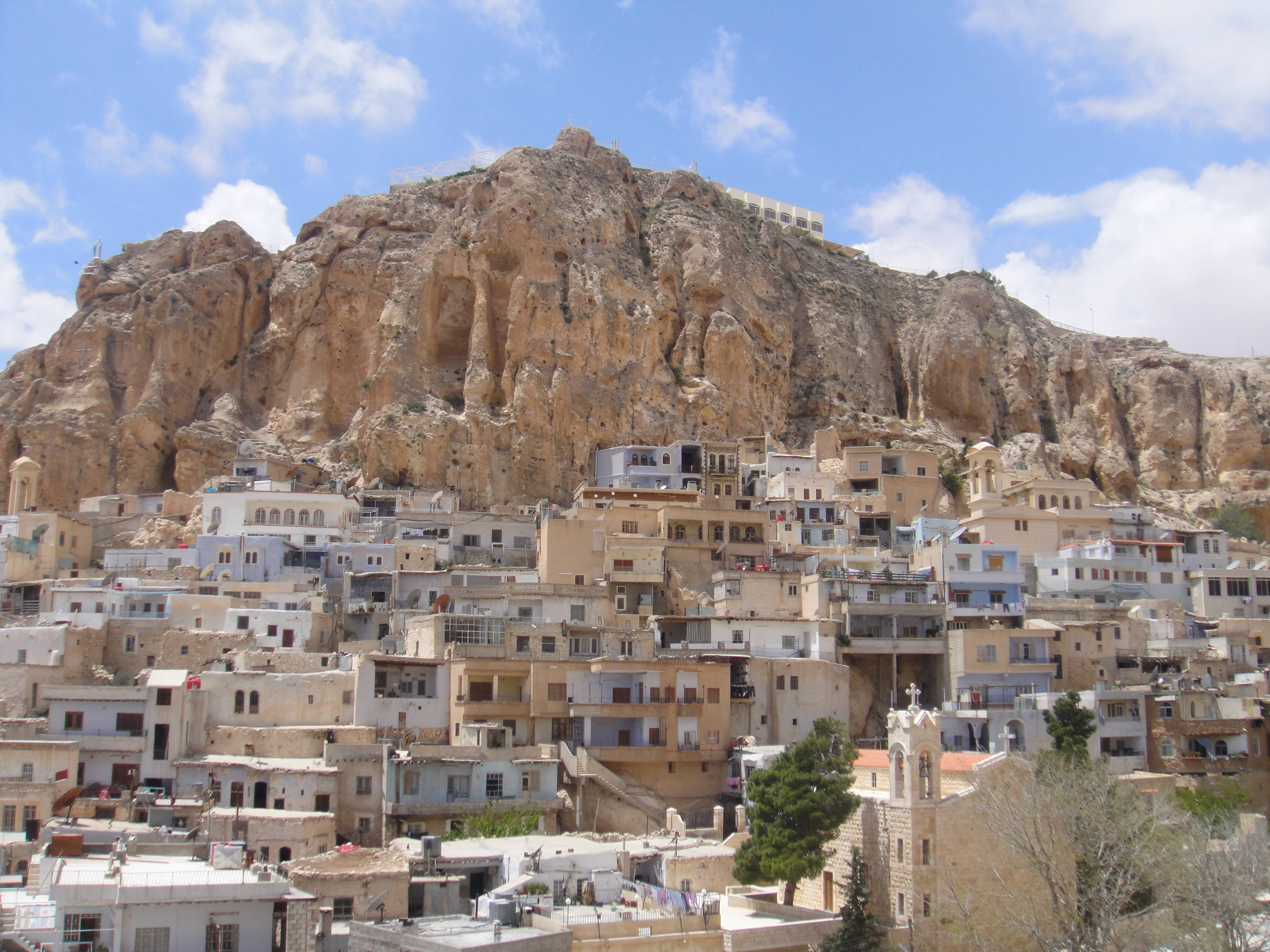 Syria, residential houses, hillside town, 4K Desktop Wallpaper