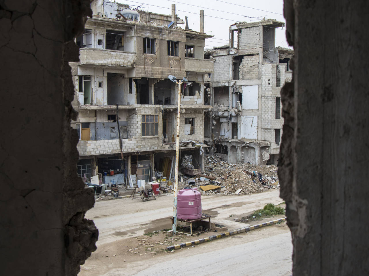 Syria, destroyed home, broken wall, HD Desktop Wallpaper