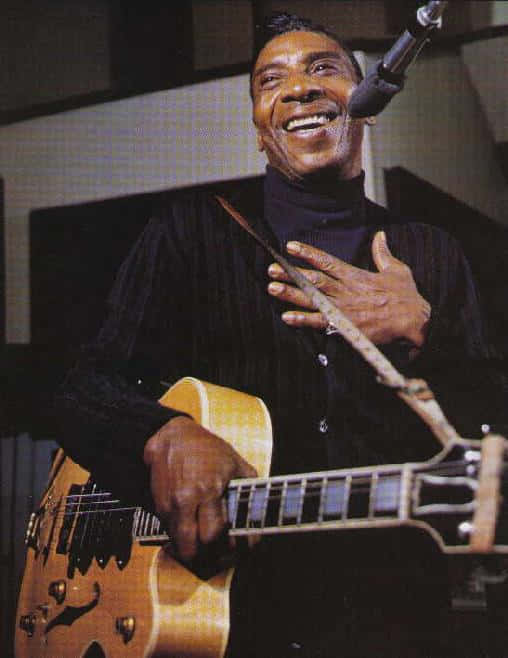 T-Bone Walker, sunburst electric guitar, stage, SD Phone Wallpaper