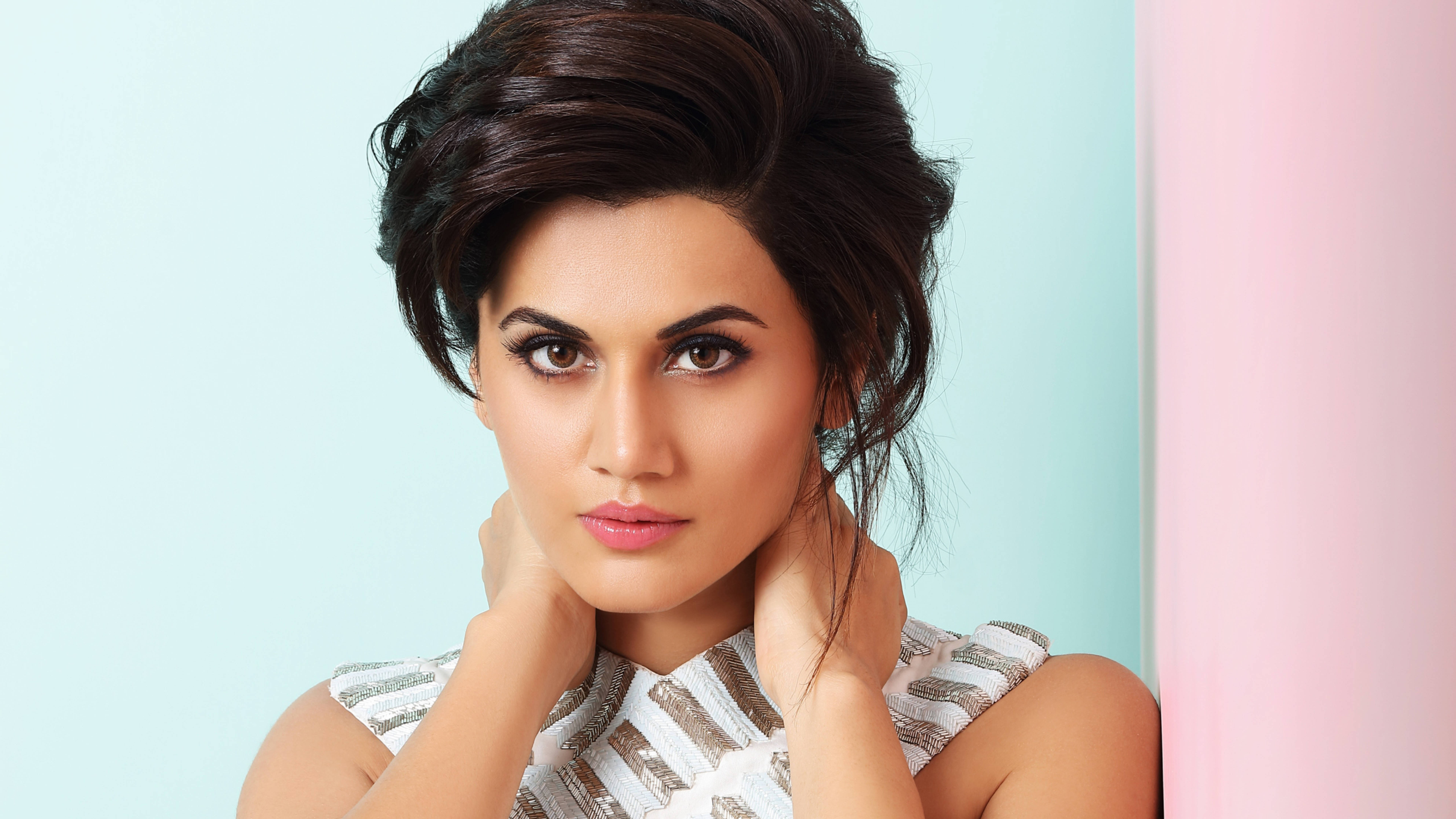 Taapsee Pannu, dark hair, bold makeup, 8K Desktop Wallpaper
