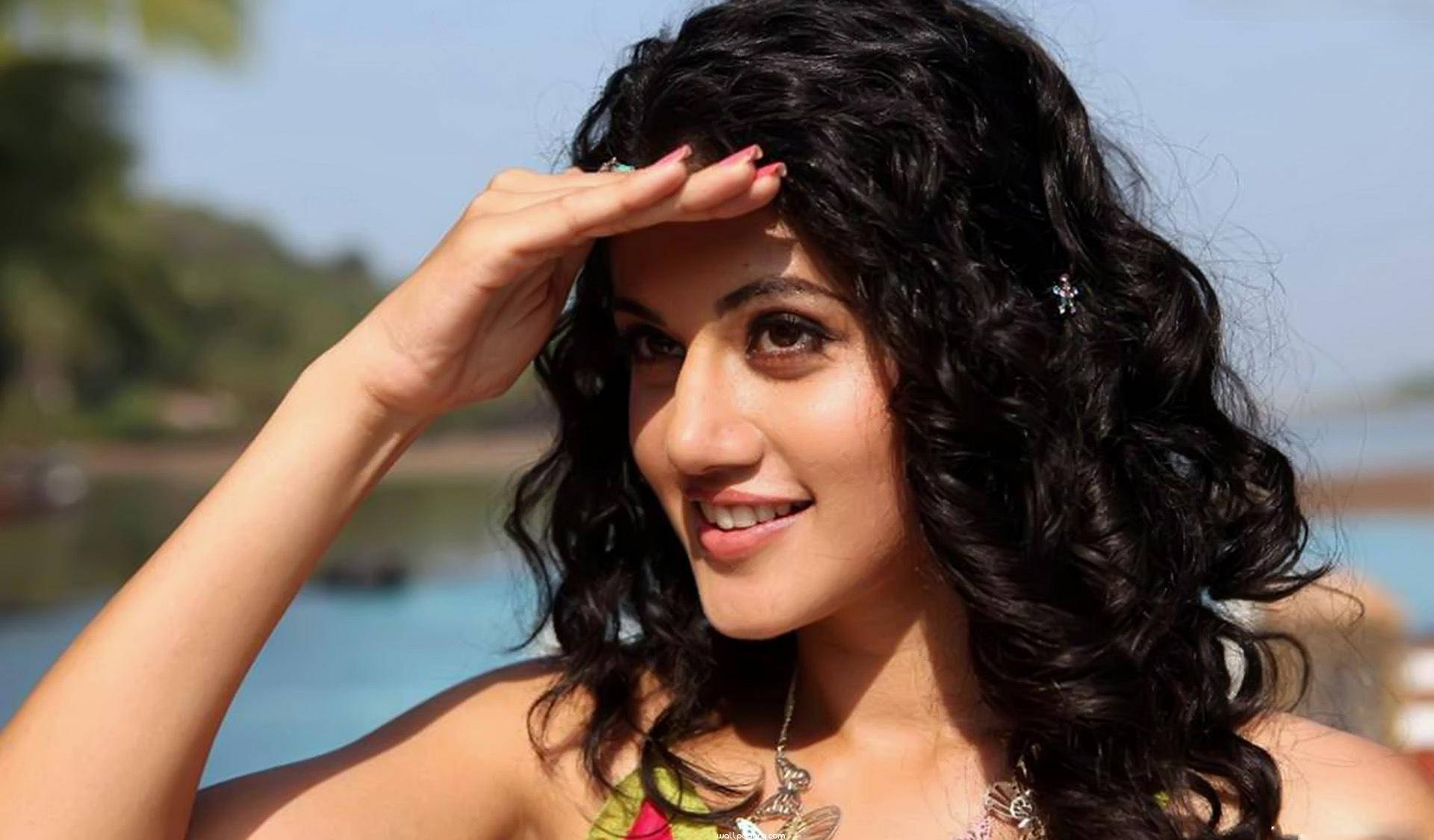 Taapsee Pannu, dark curly hair, bright sunlight, Full HD Desktop Wallpaper
