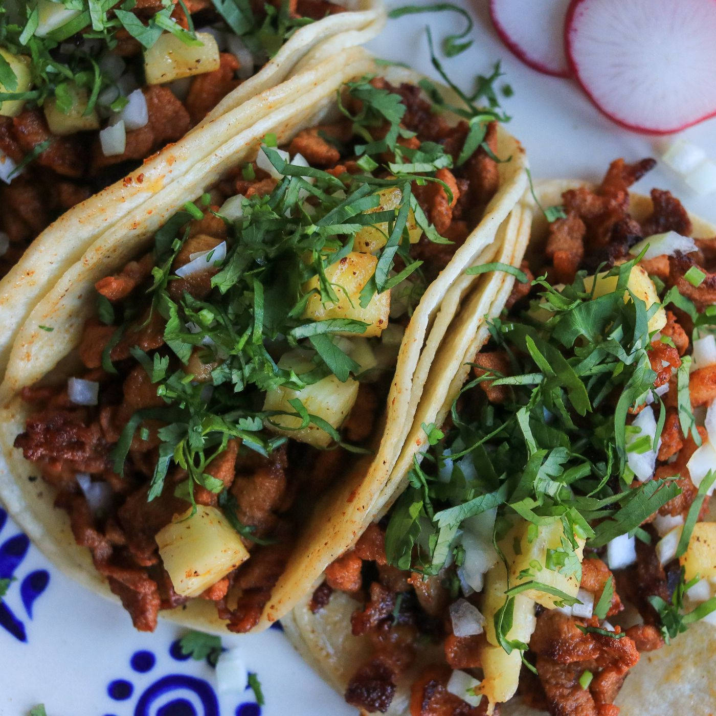 Tacos Al Pastor, pineapple chunks, blue patterned plate, HD Desktop Wallpaper