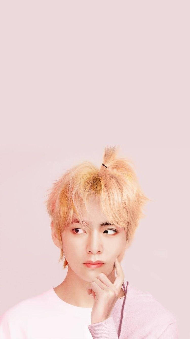 Taehyung, blonde hair, topknot, HD Phone Wallpaper