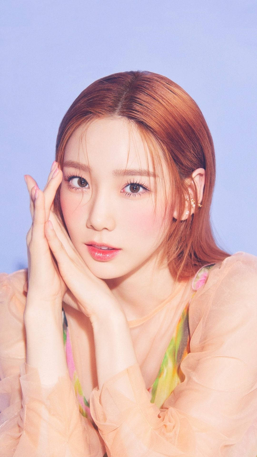 Taeyeon, warm-toned hair, soft lavender backdrop, Full HD Phone Wallpaper