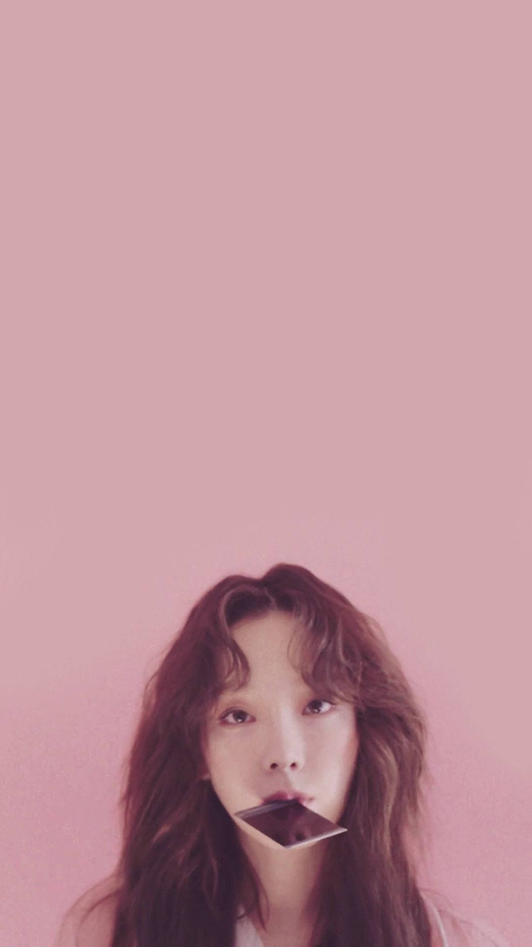 Taeyeon, polaroid, dark chocolate bar, Full HD Phone Wallpaper