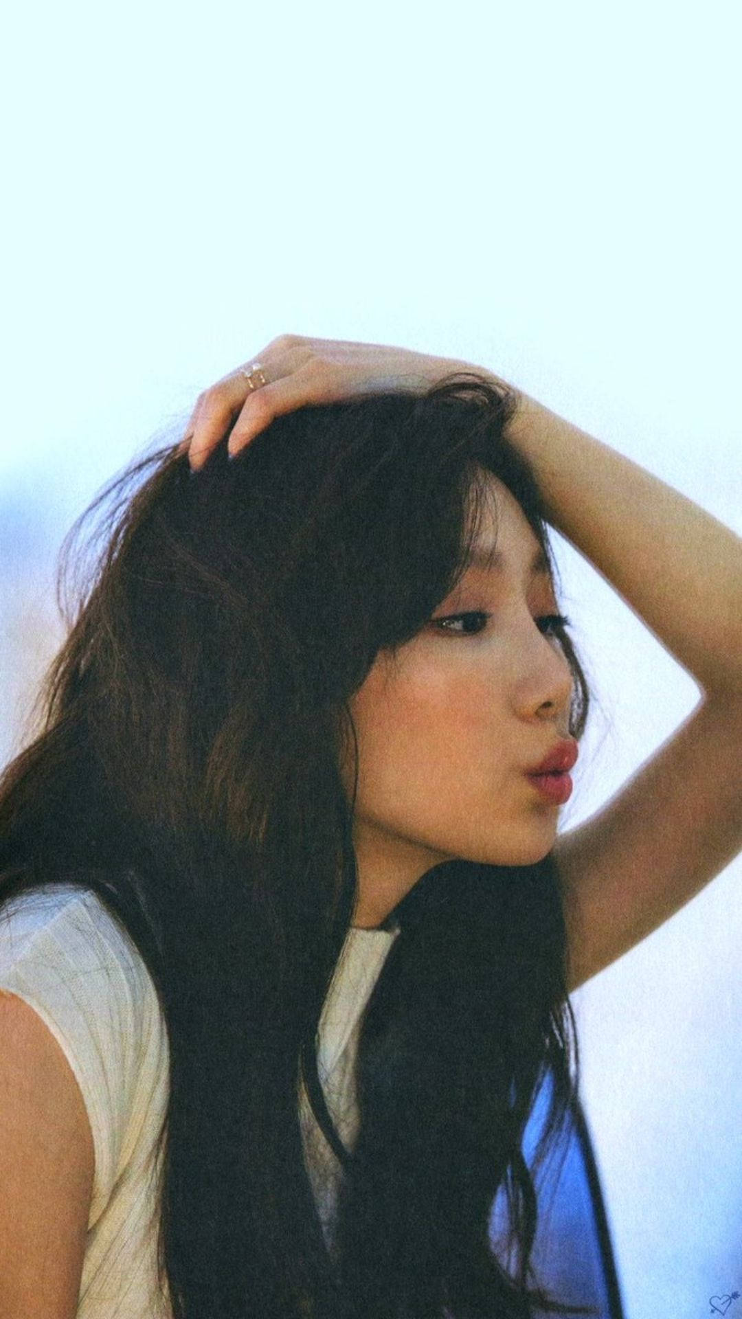 Taeyeon, long dark hair, soft blue sky background, Full HD Phone Wallpaper