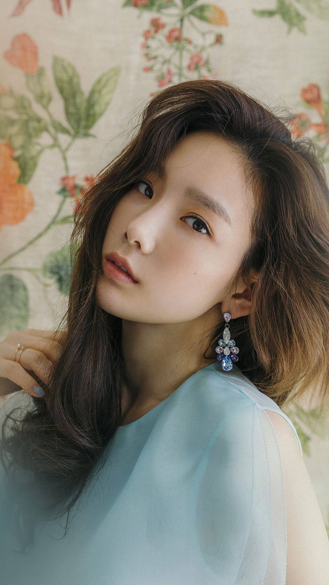 Taeyeon, blue dress, wavy brown hair, Full HD Phone Wallpaper