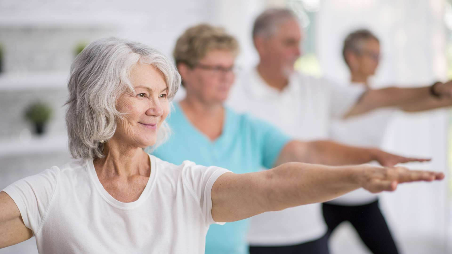 senior tai chi class, gracefully, bright indoor yoga class, Full HD Desktop Wallpaper
