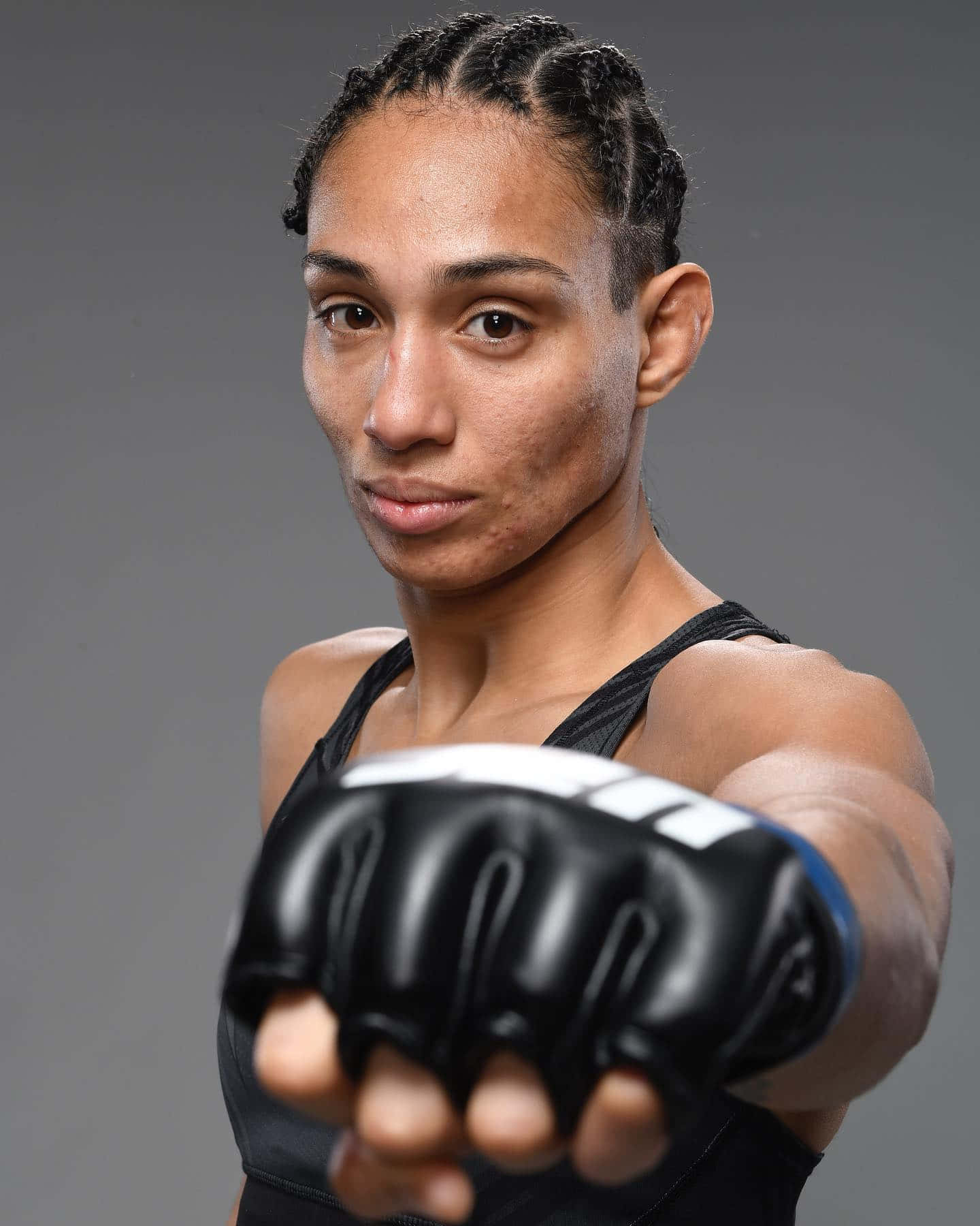 Taila Santos, black gloves, intense stare, HD Phone Wallpaper