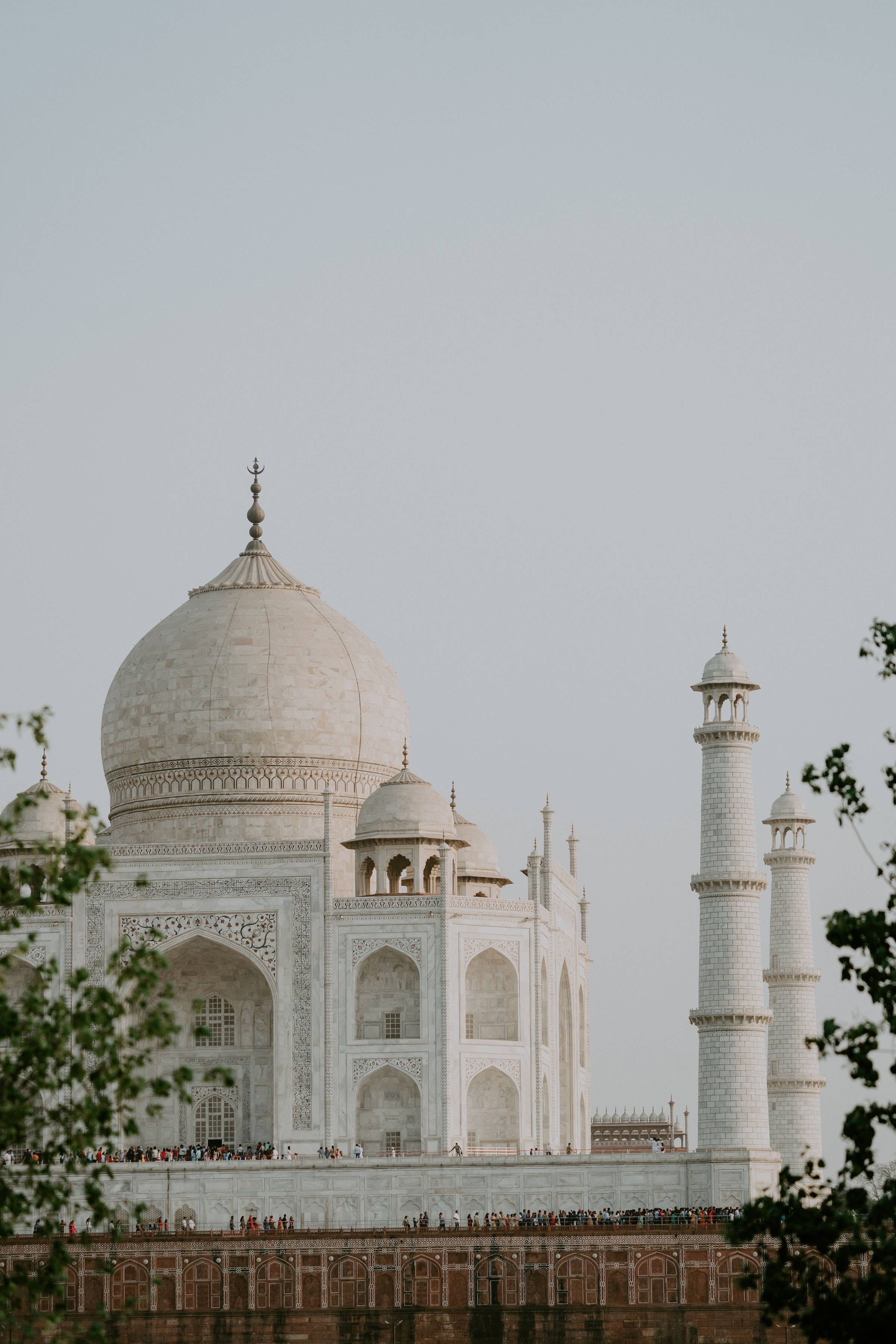 Taj Mahal, kiosk, overcast sky, 2K Phone Wallpaper