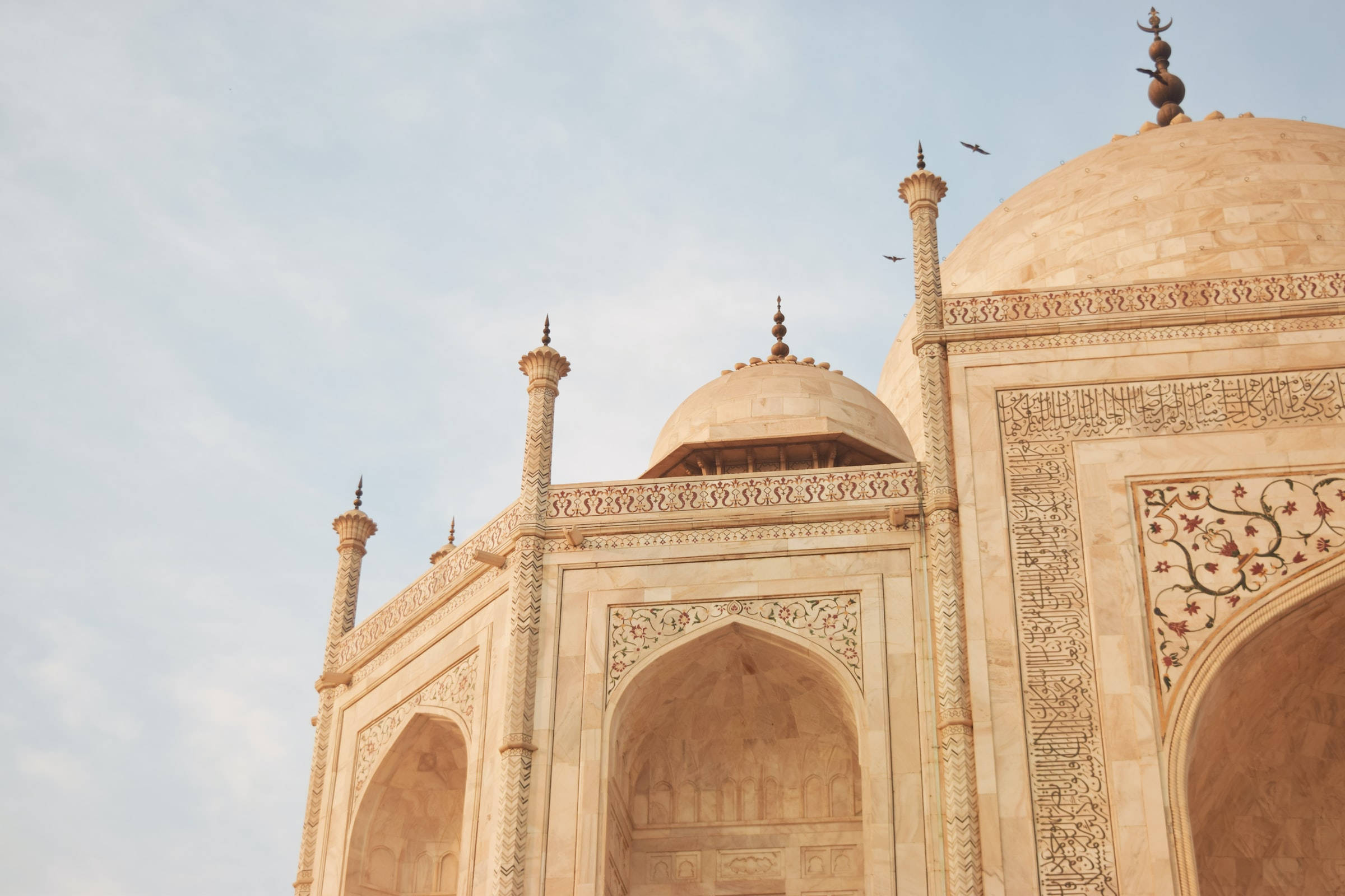 Taj Mahal, white marble domes, minarets, Full HD Desktop Wallpaper